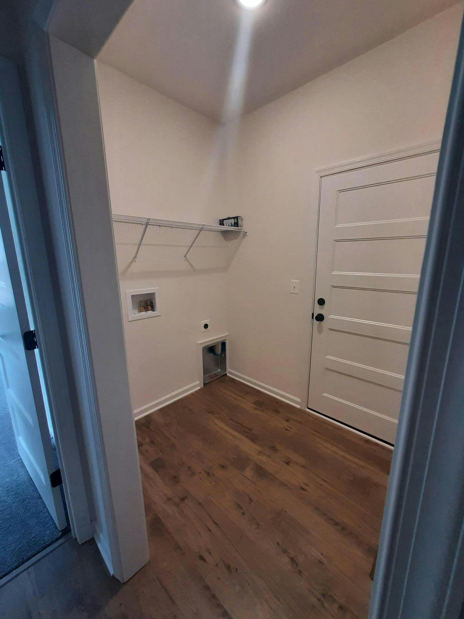 Photo Gallery Image 6