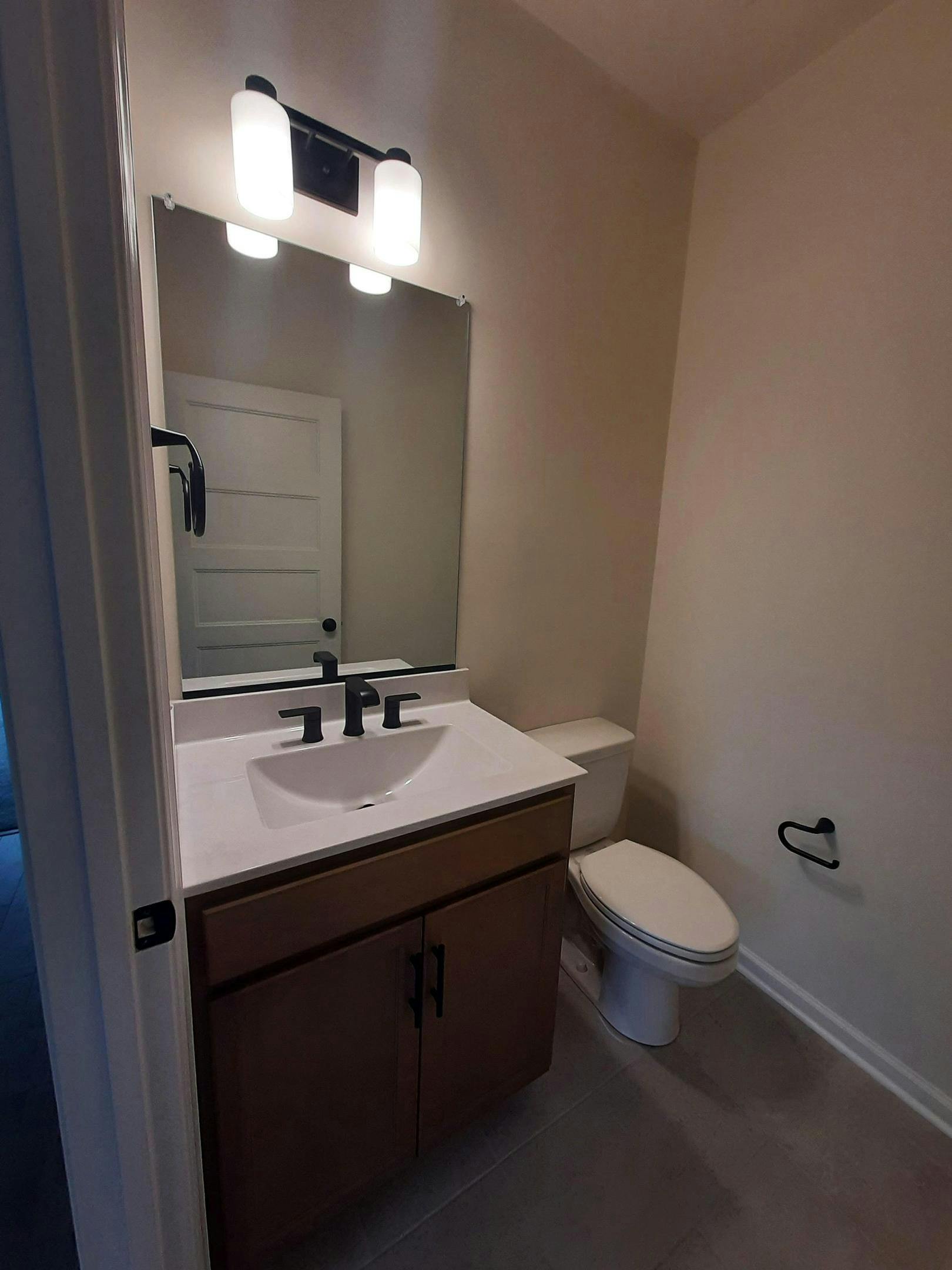 Photo Gallery Image 3