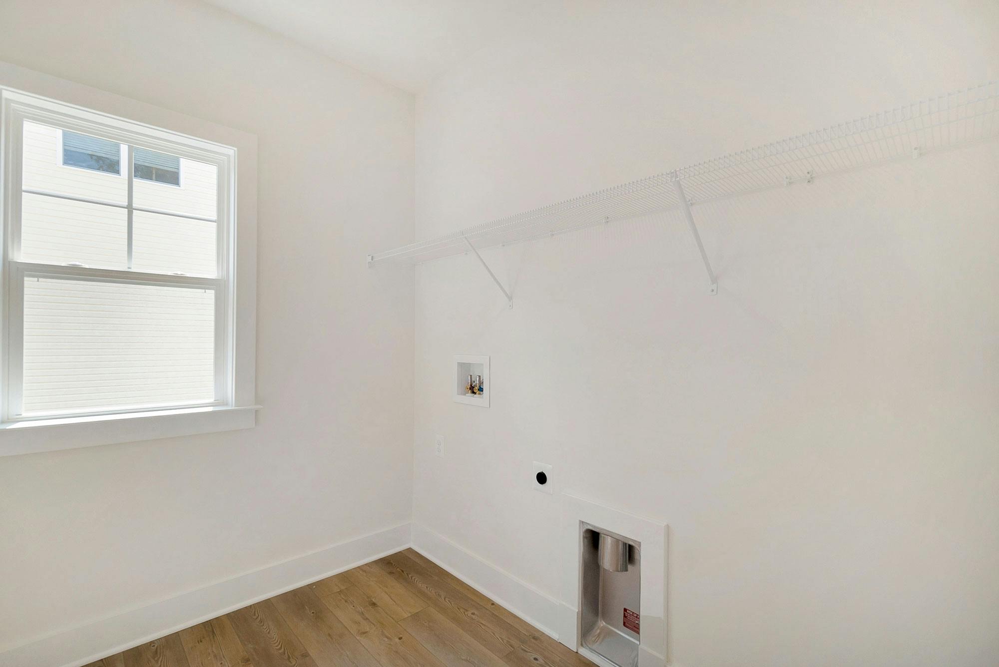 Photo Gallery Image 29