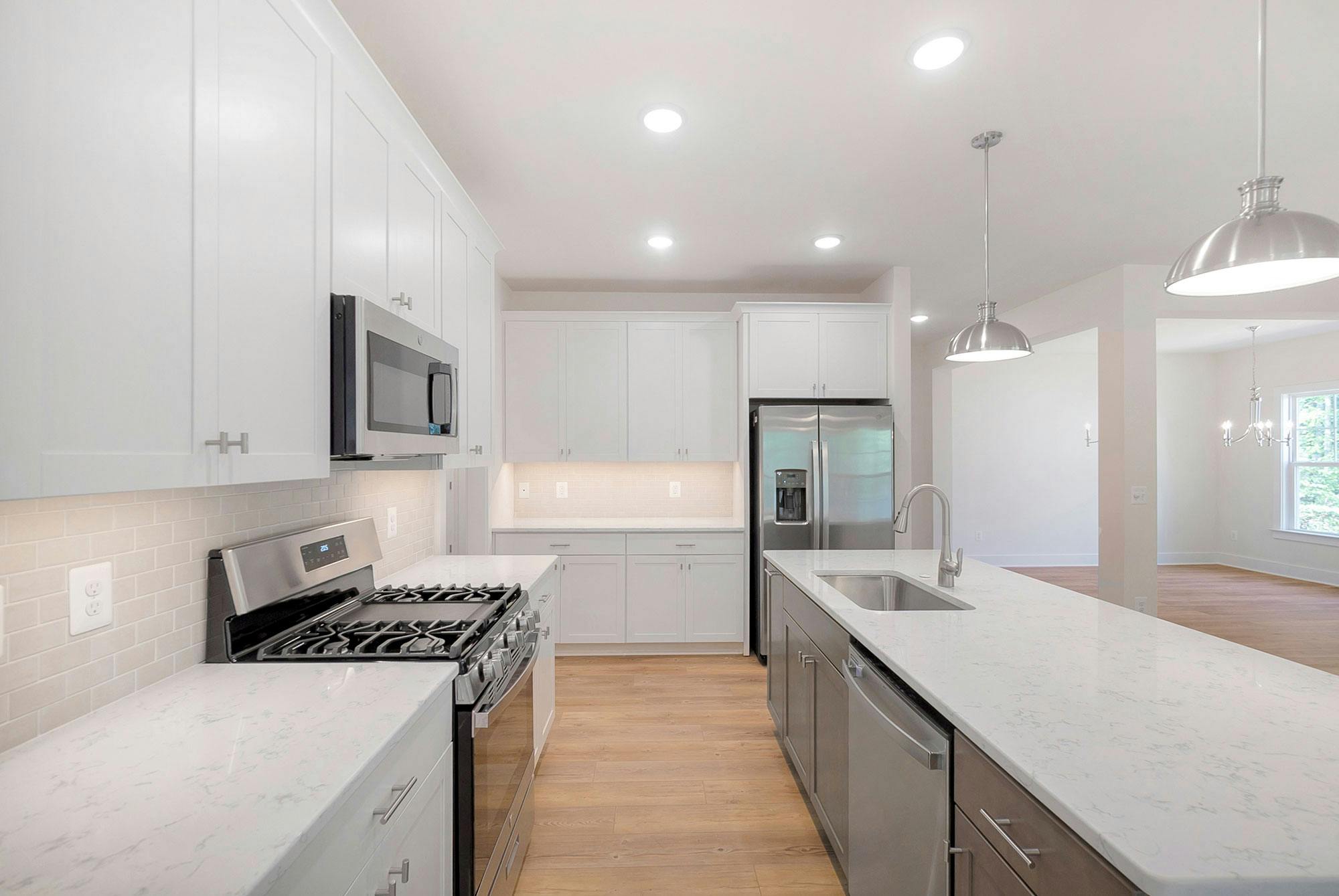 Photo Gallery Image 20