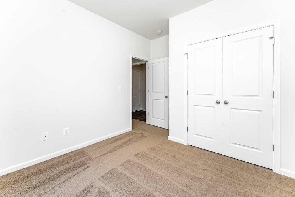 Photo Gallery Image 18