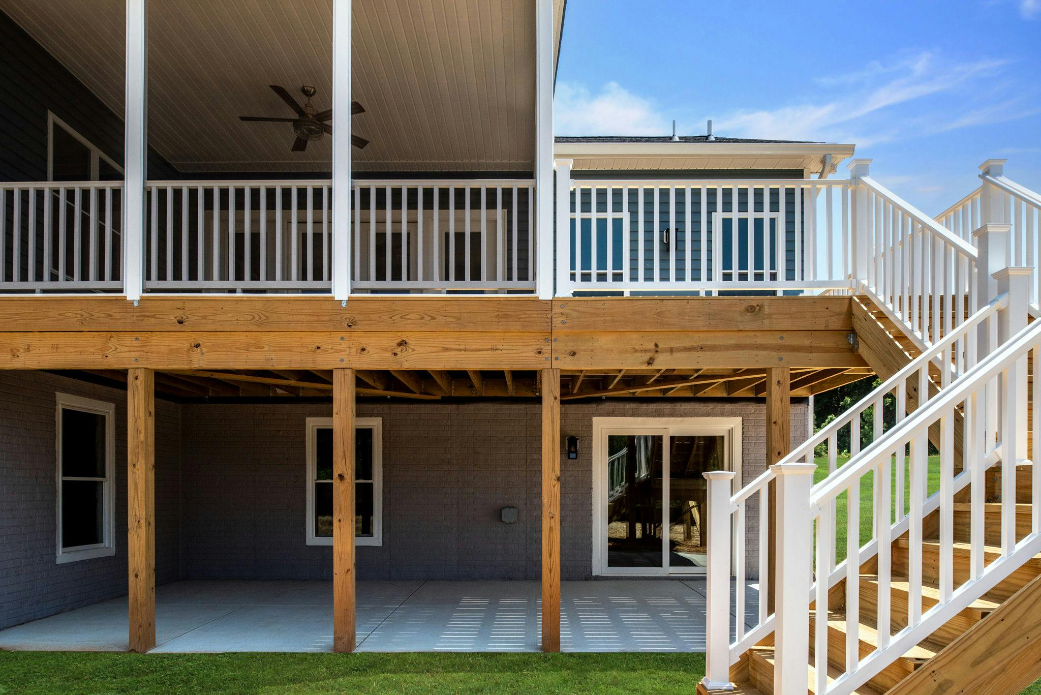 Photo Gallery Image 35