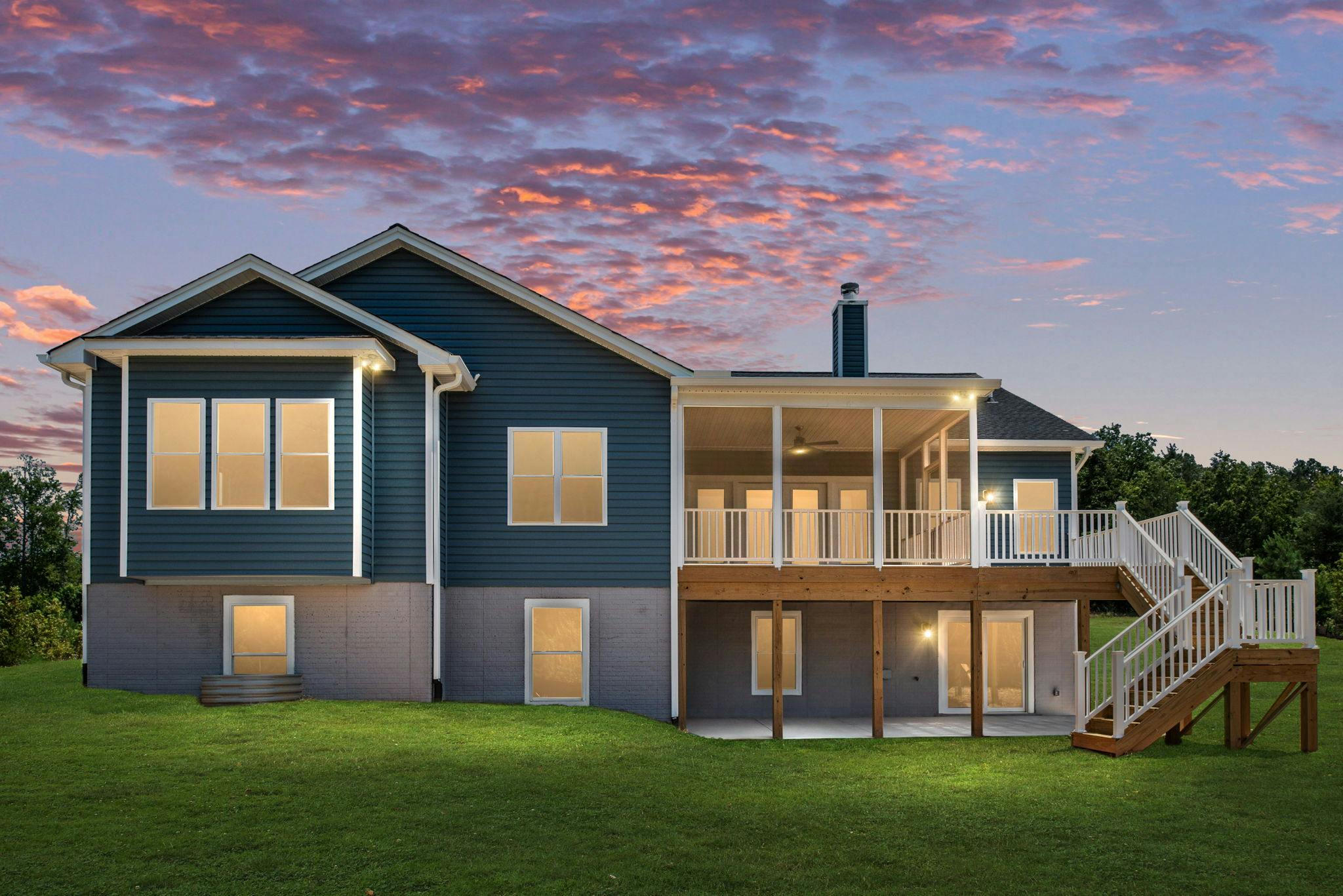 Photo Gallery Image 30