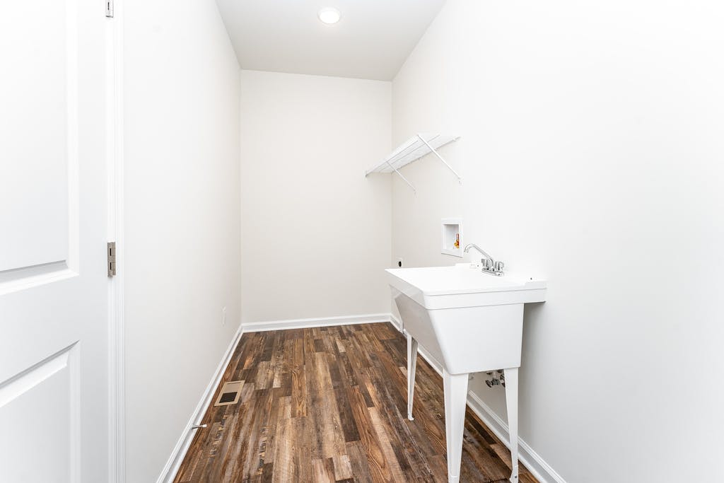 Photo Gallery Image 15