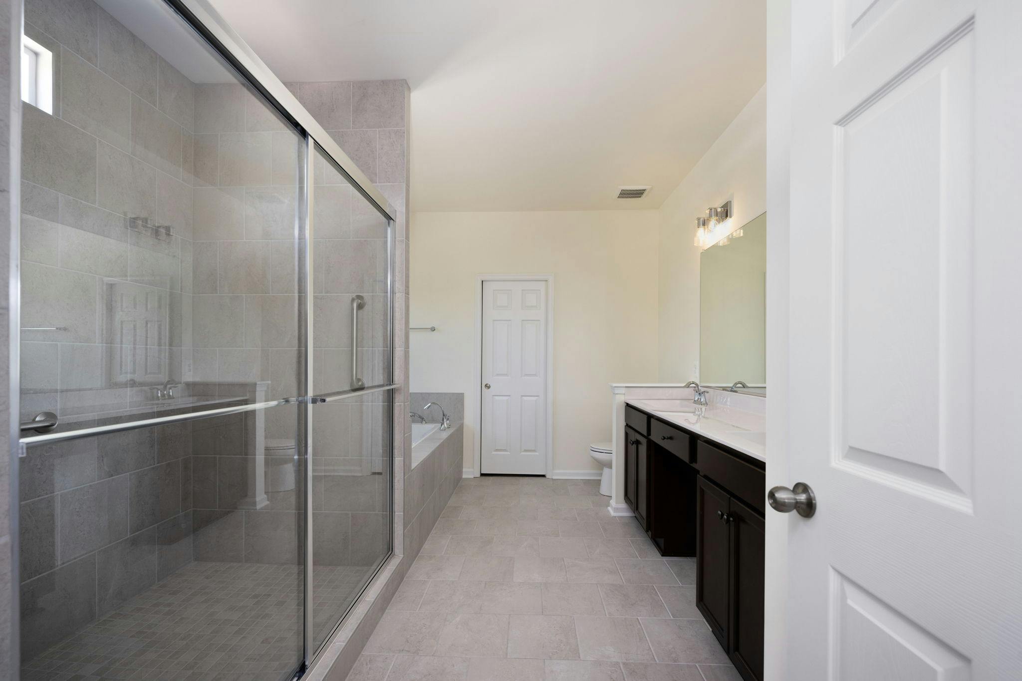 Photo Gallery Image 20