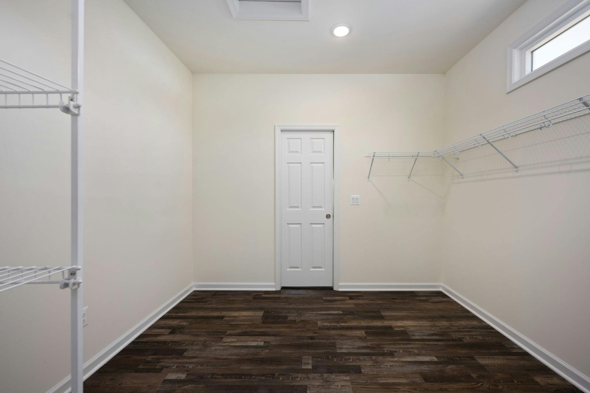 Photo Gallery Image 15