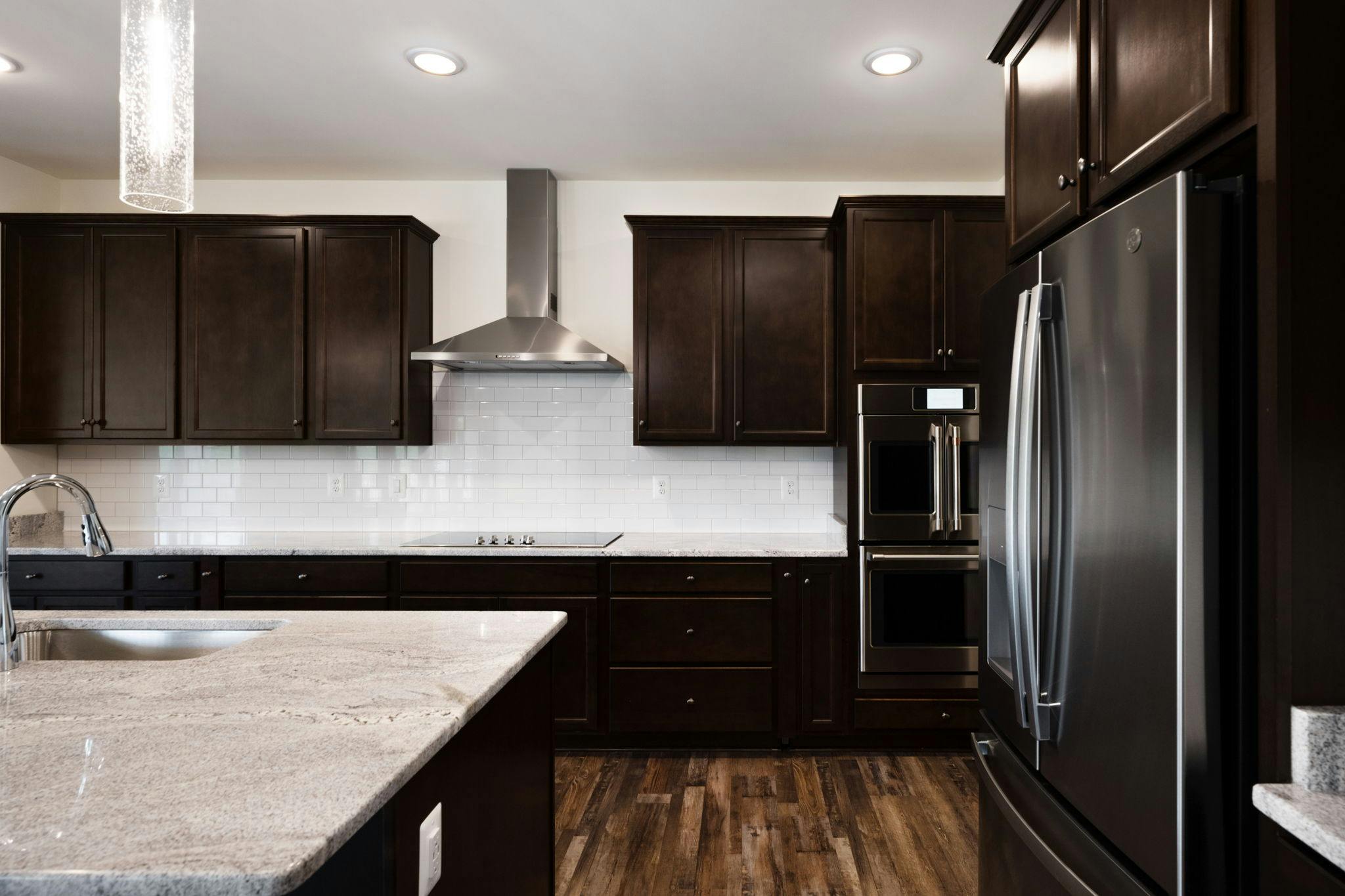 Photo Gallery Image 4