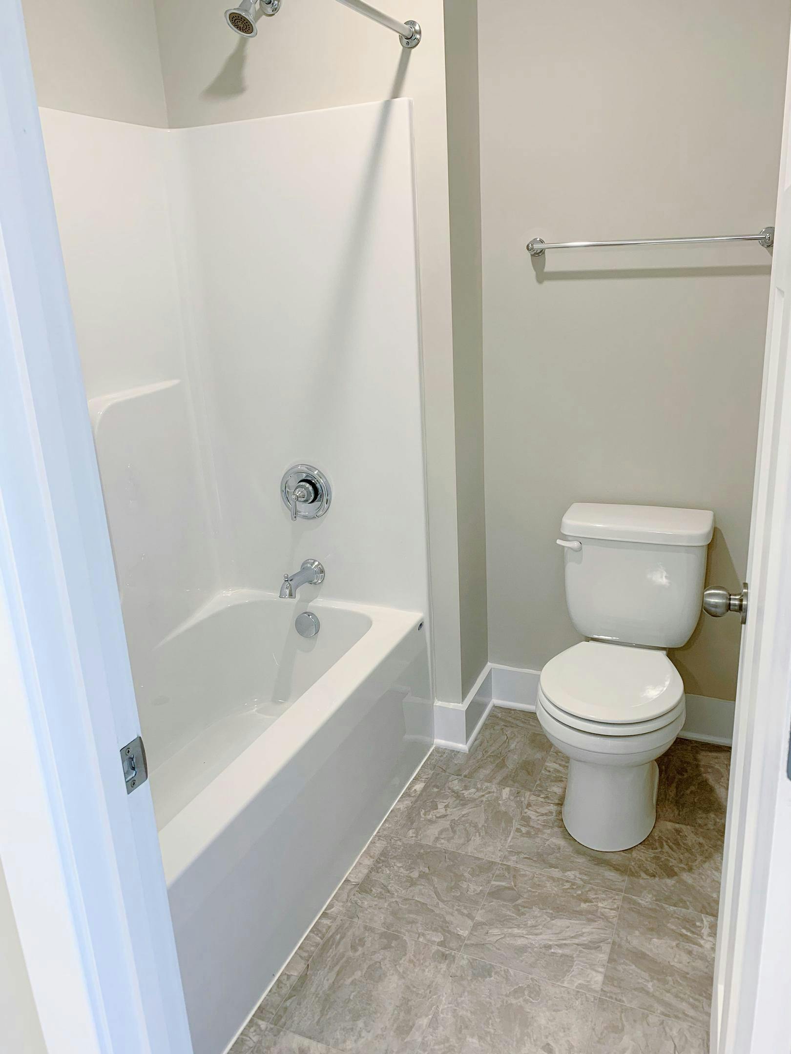 Photo Gallery Image 18