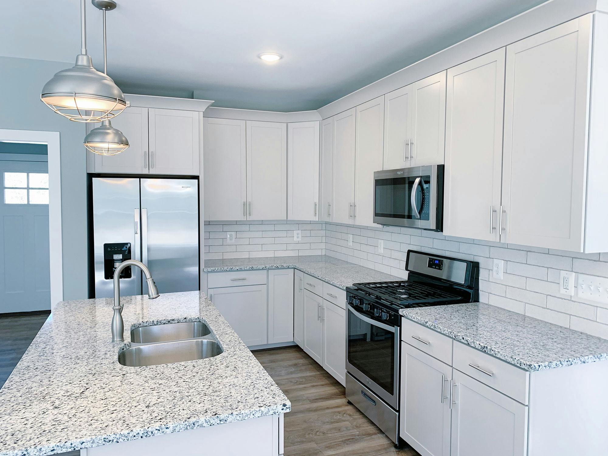 Photo Gallery Image 9