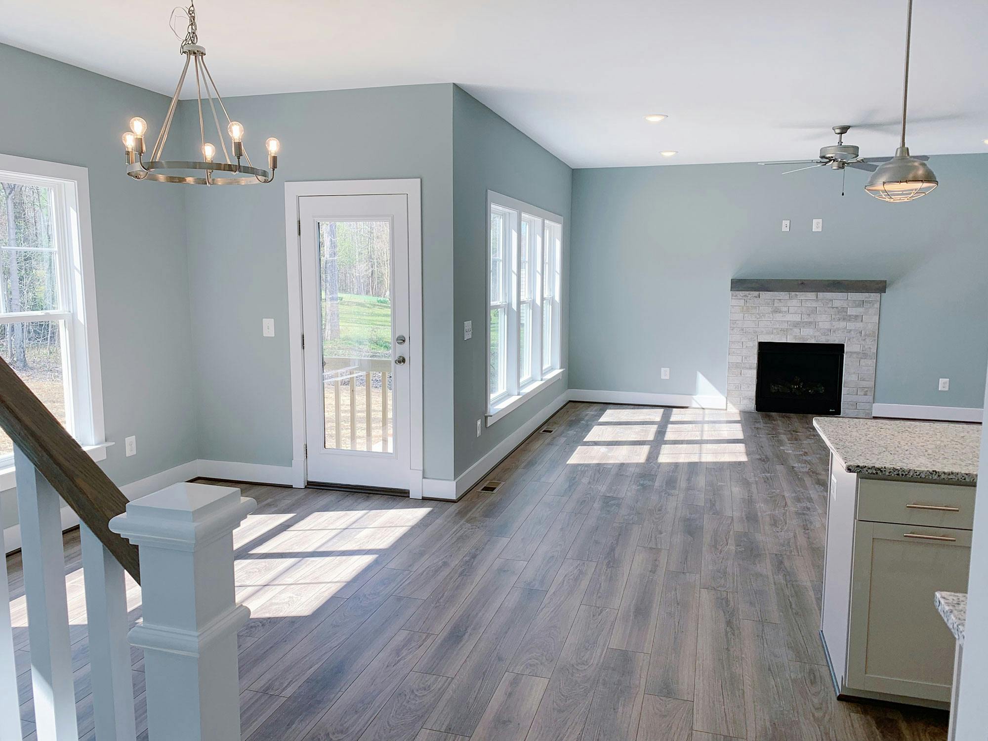 Photo Gallery Image 11