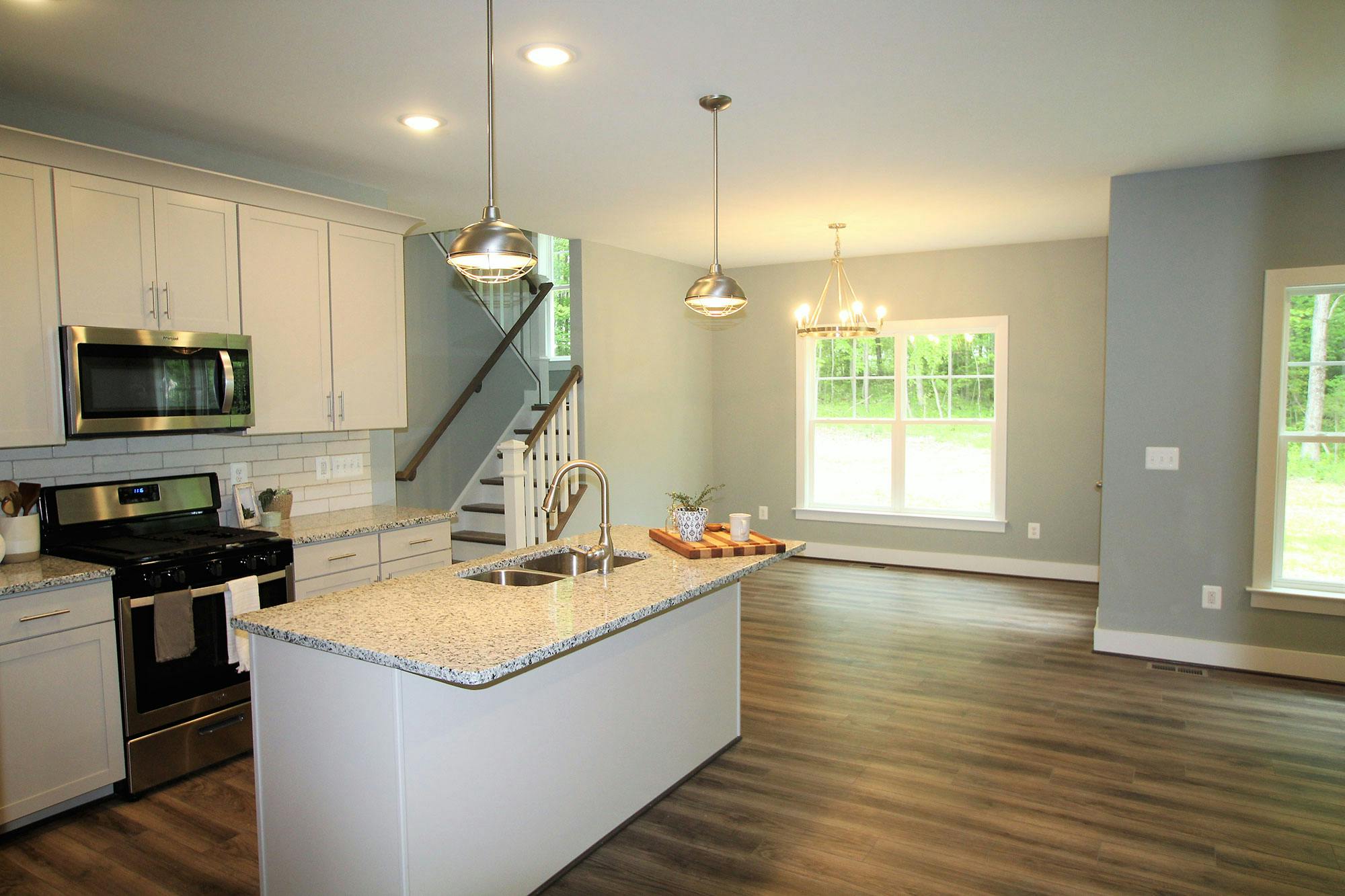 Photo Gallery Image 1