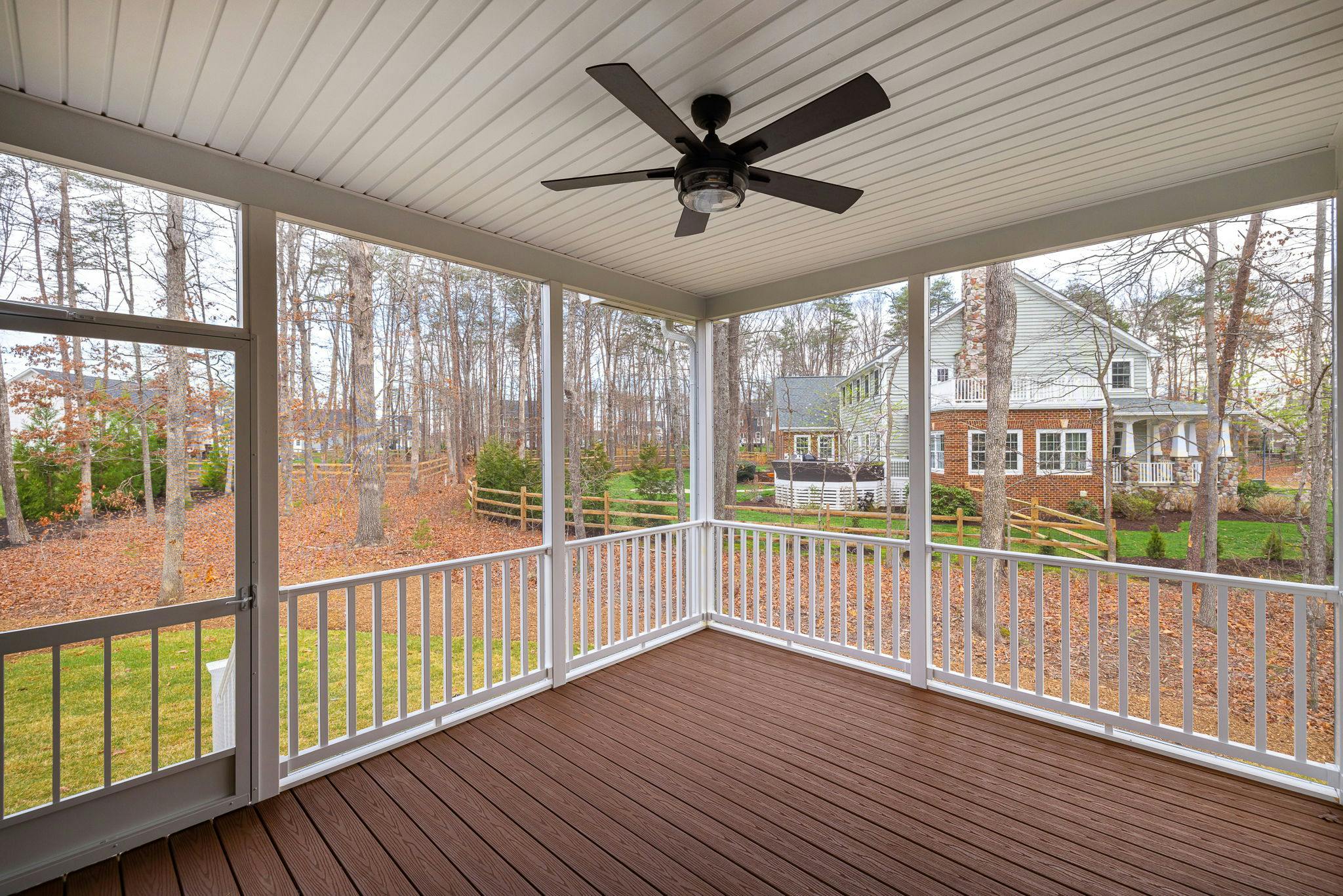 Photo Gallery Image 36