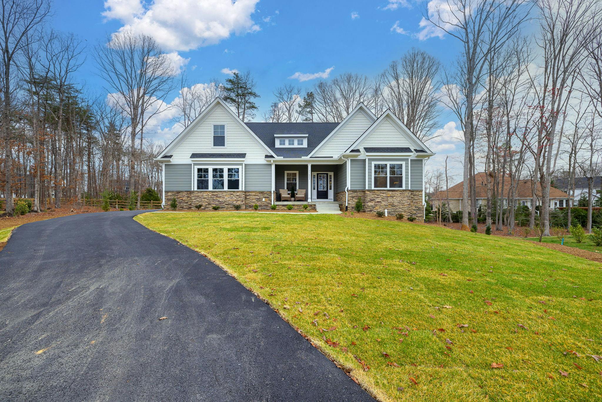 Photo Gallery Image 31