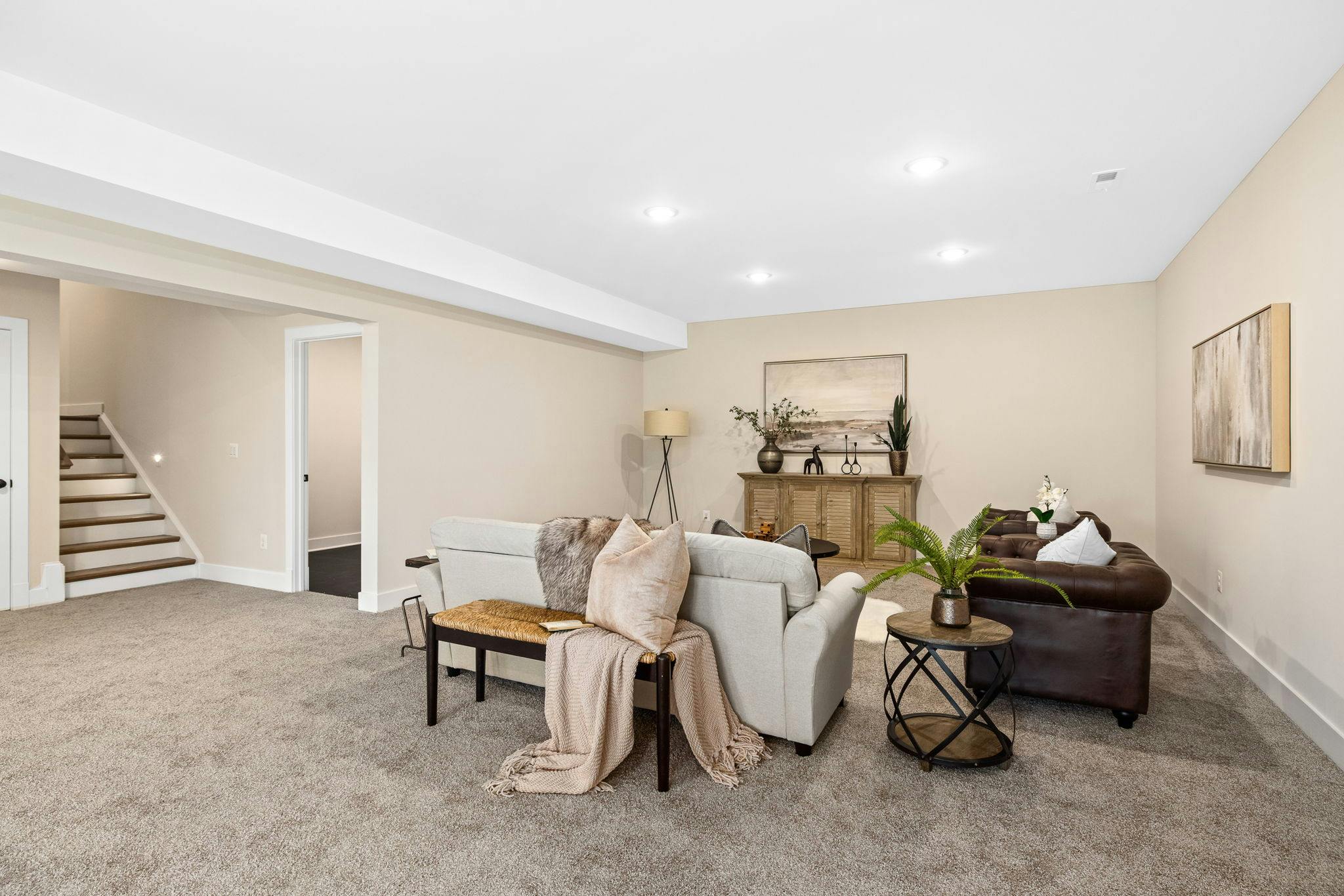 Photo Gallery Image 5