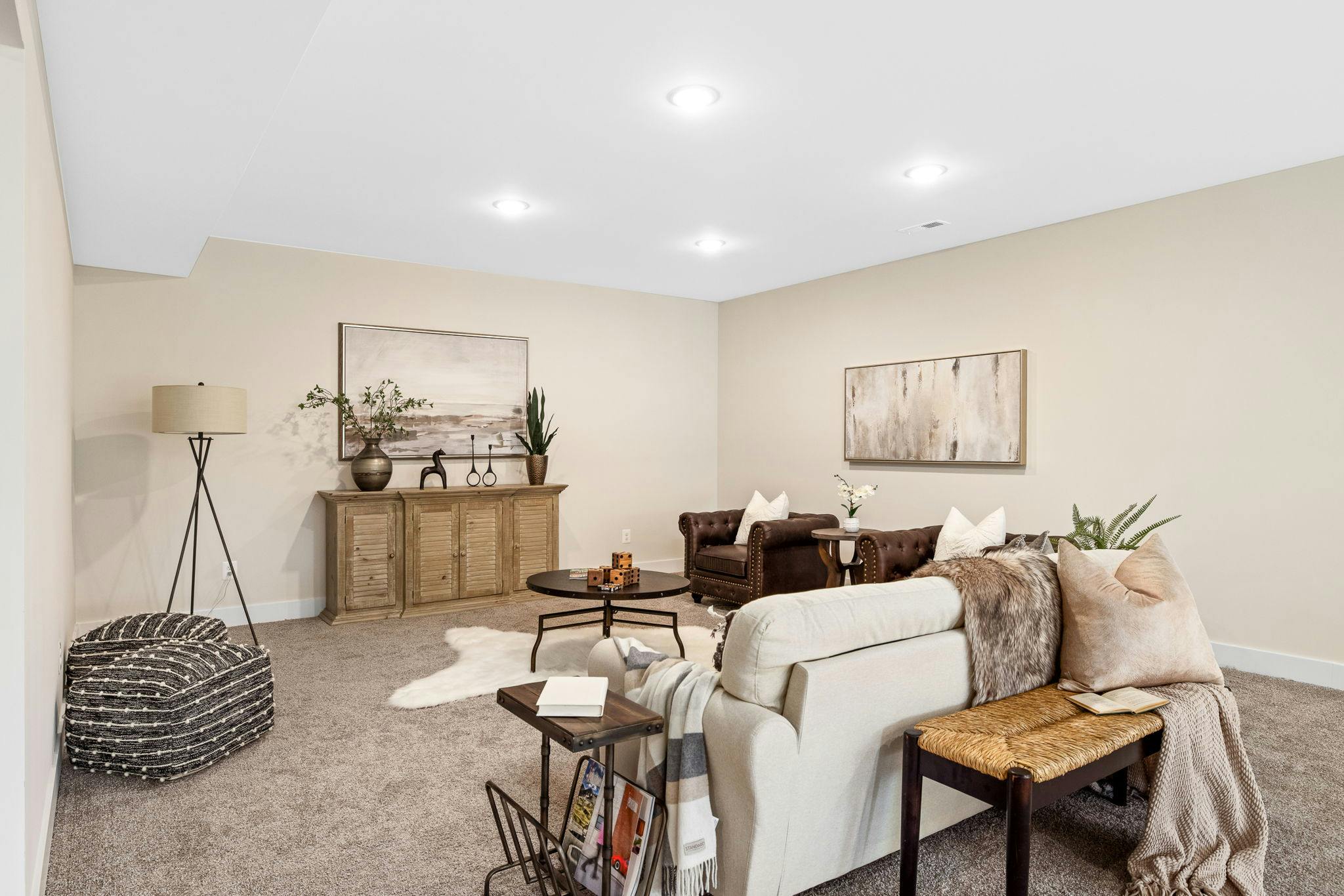 Photo Gallery Image 6