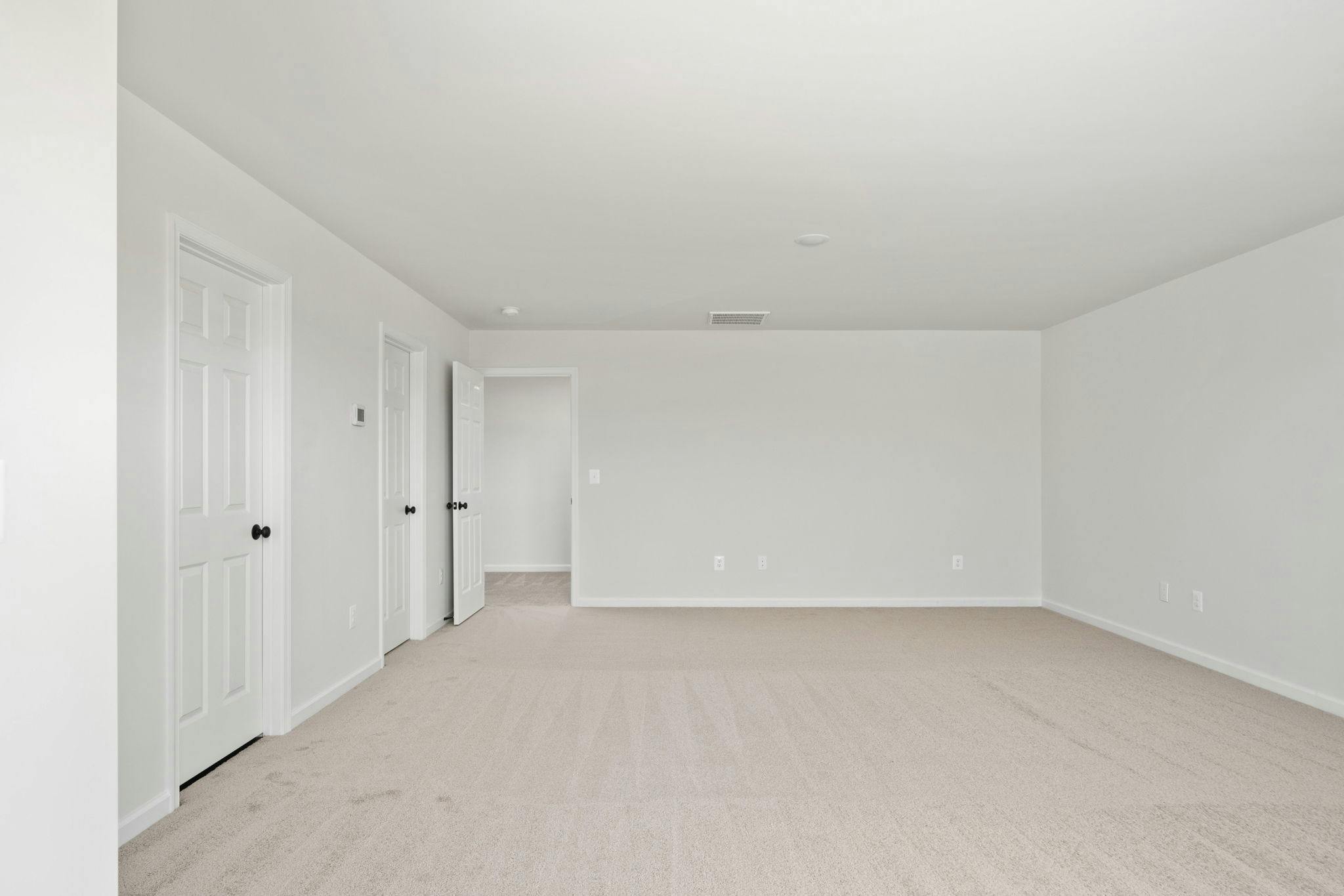 Photo Gallery Image 84