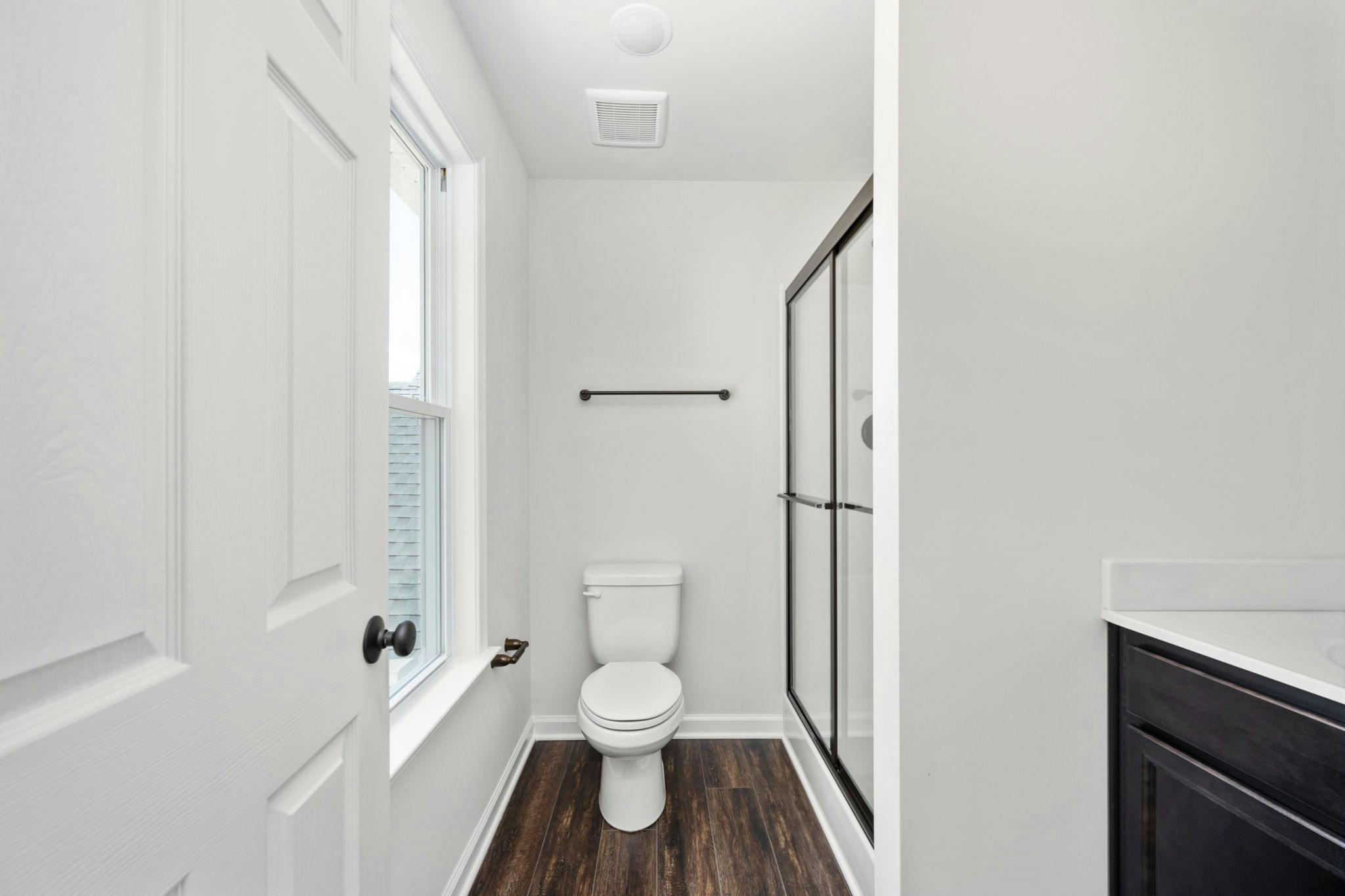 Photo Gallery Image 86