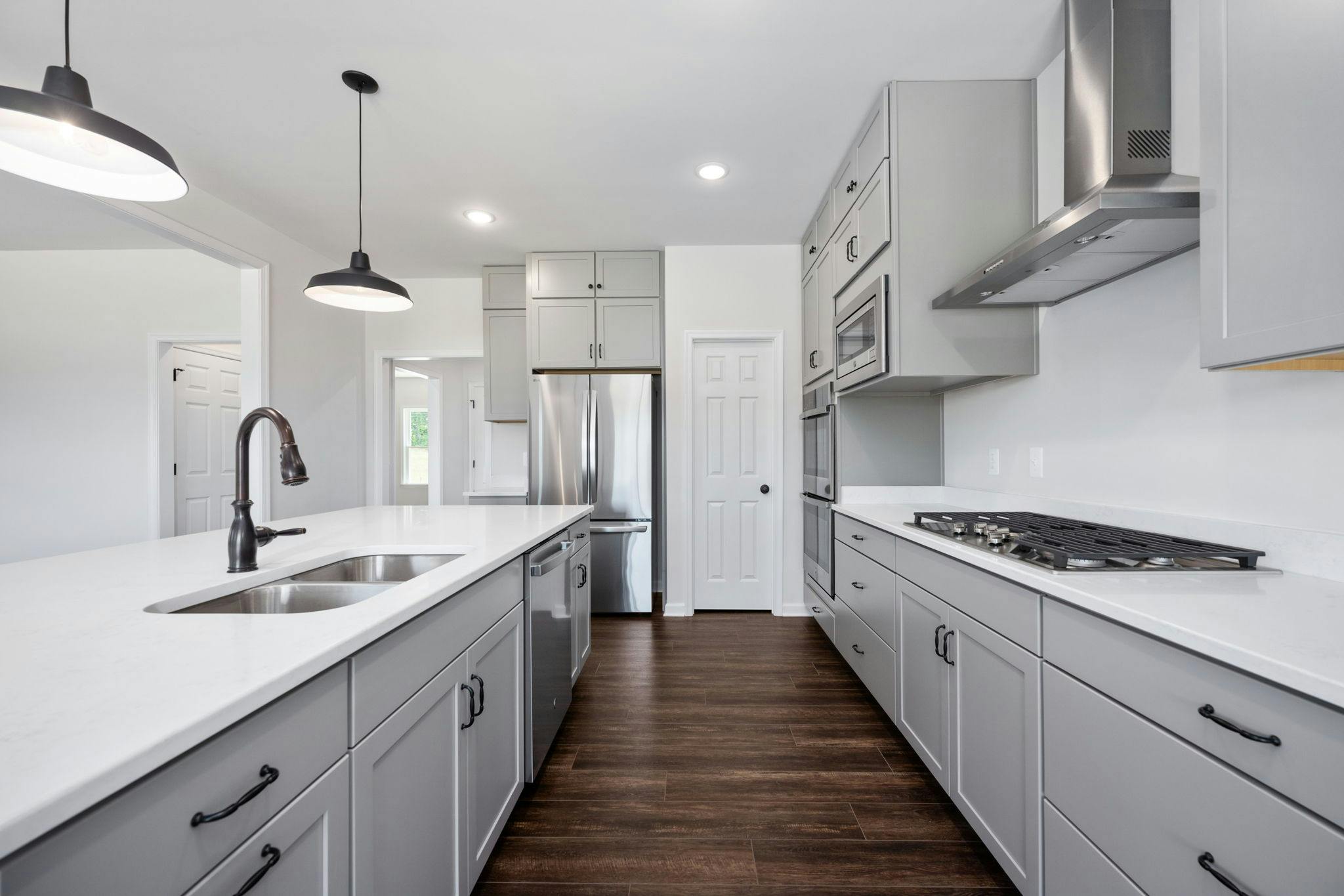 Photo Gallery Image 55