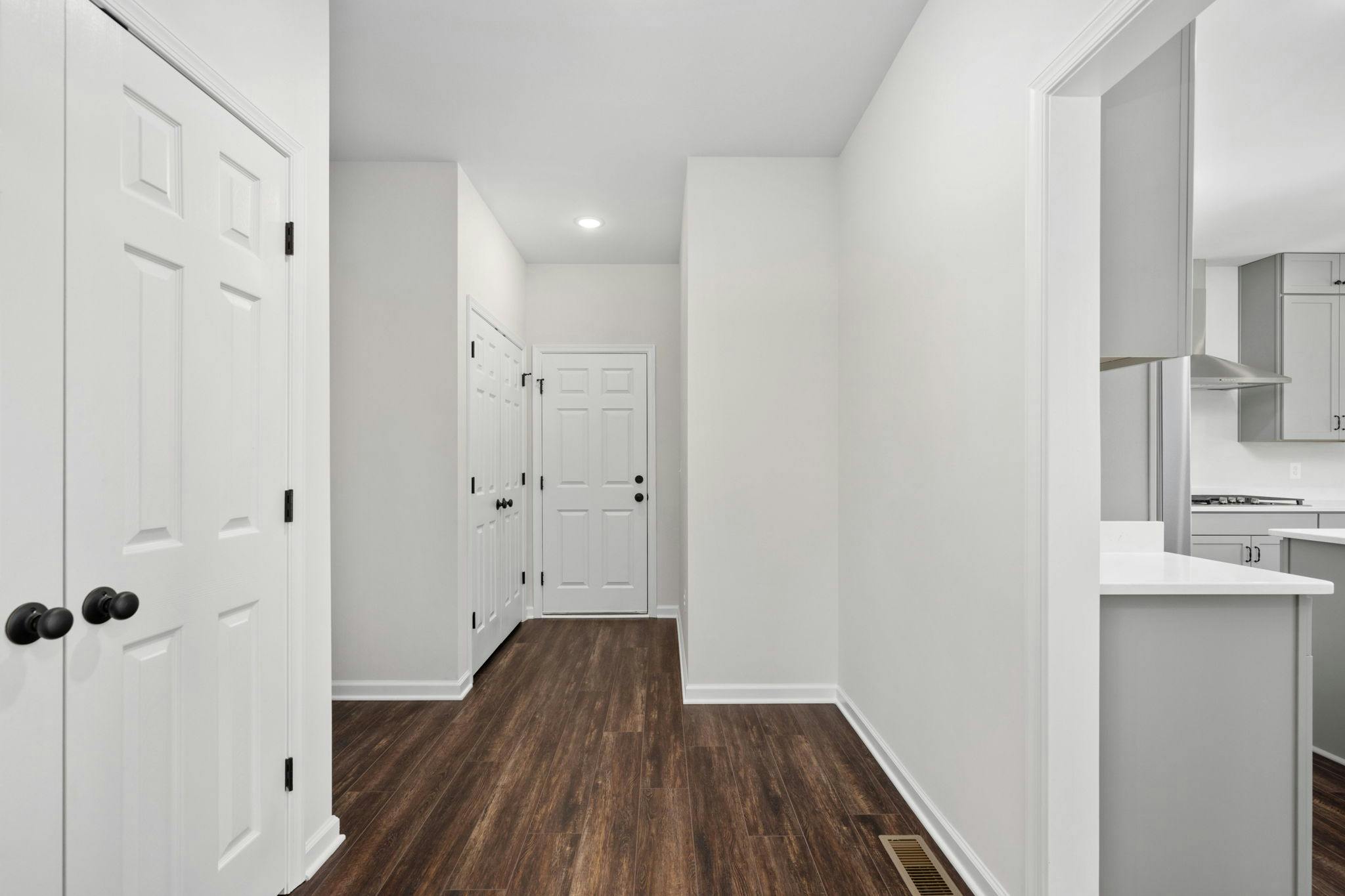 Photo Gallery Image 46