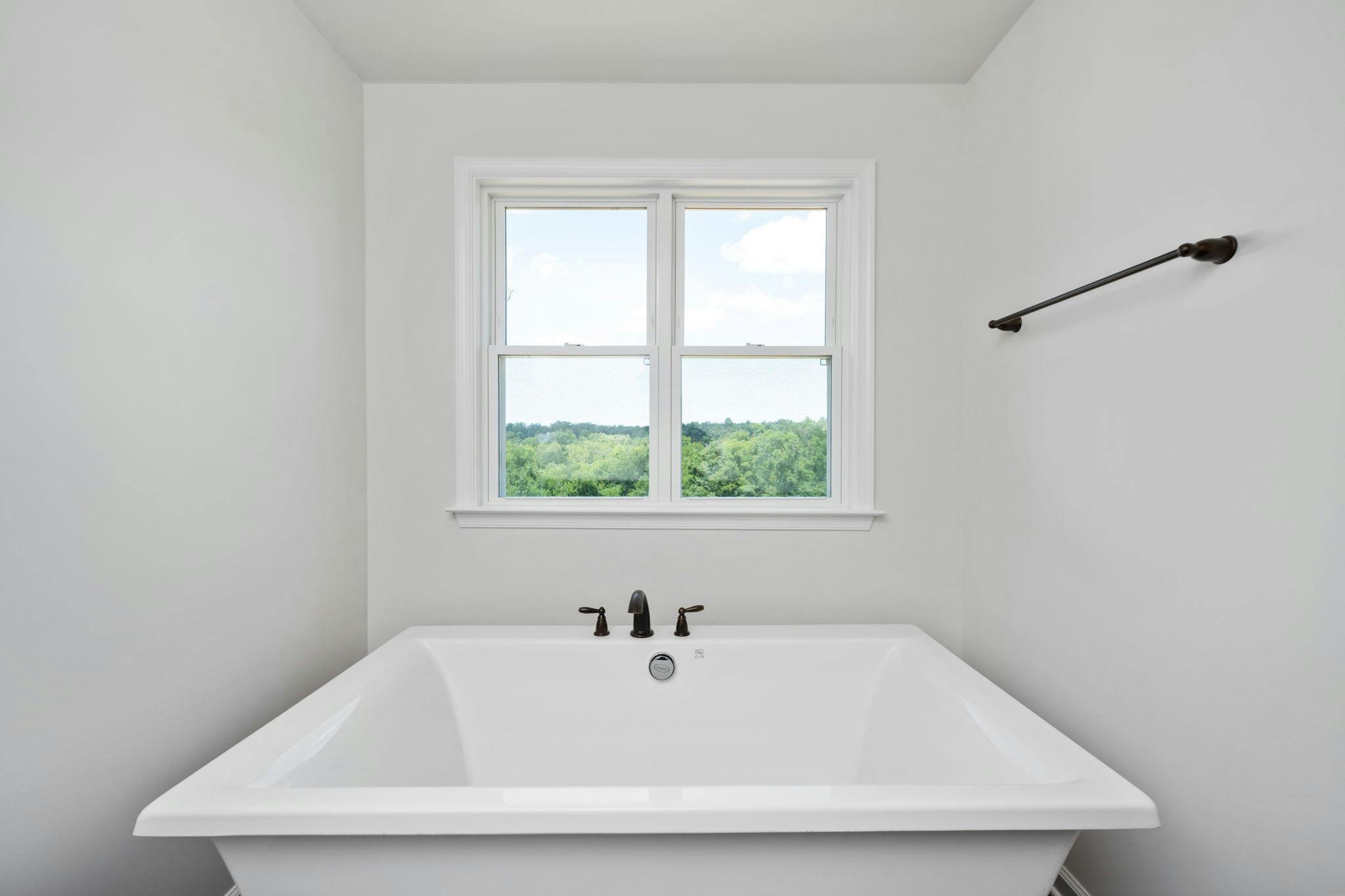 Photo Gallery Image 33