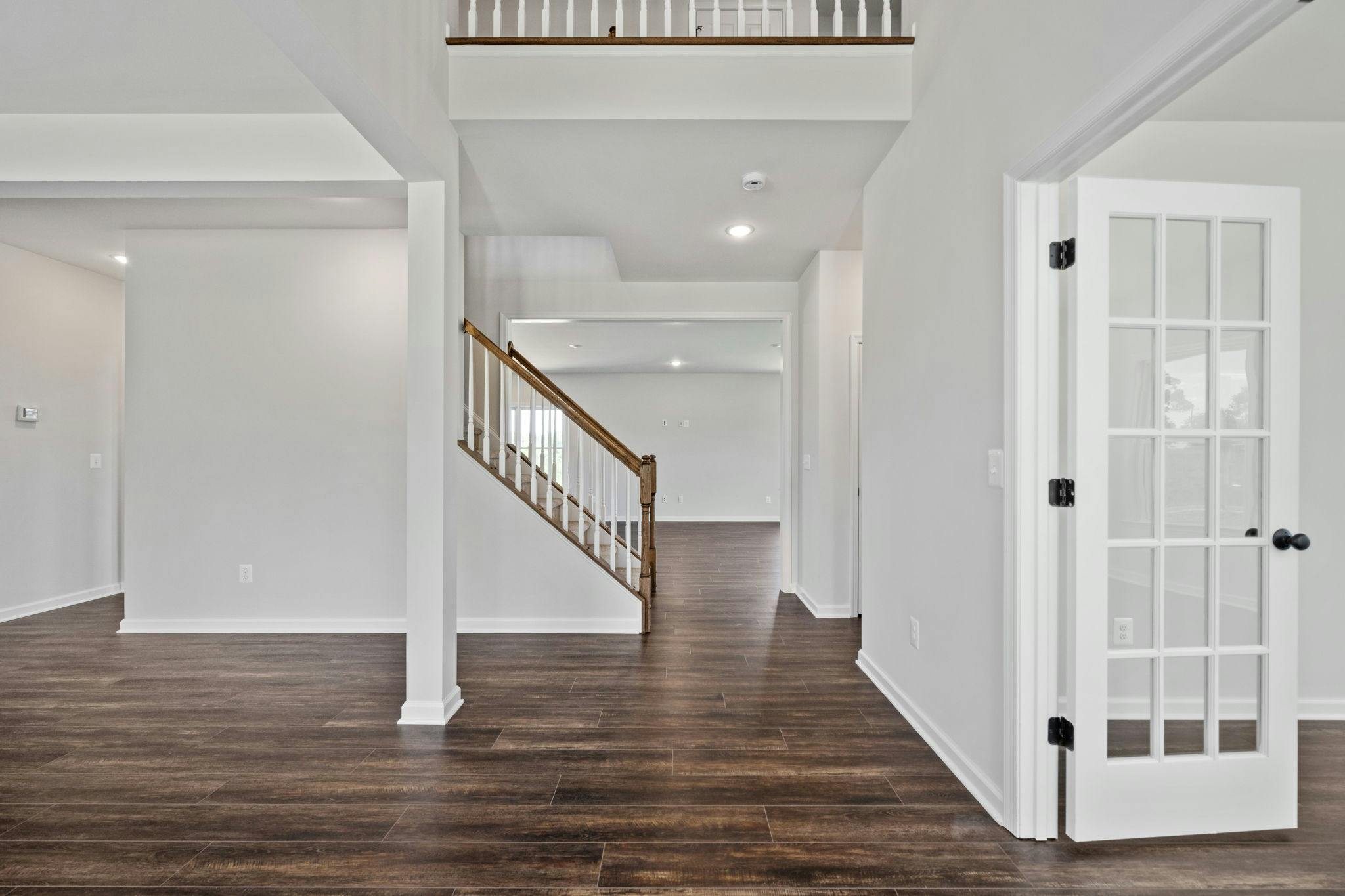 Photo Gallery Image 24