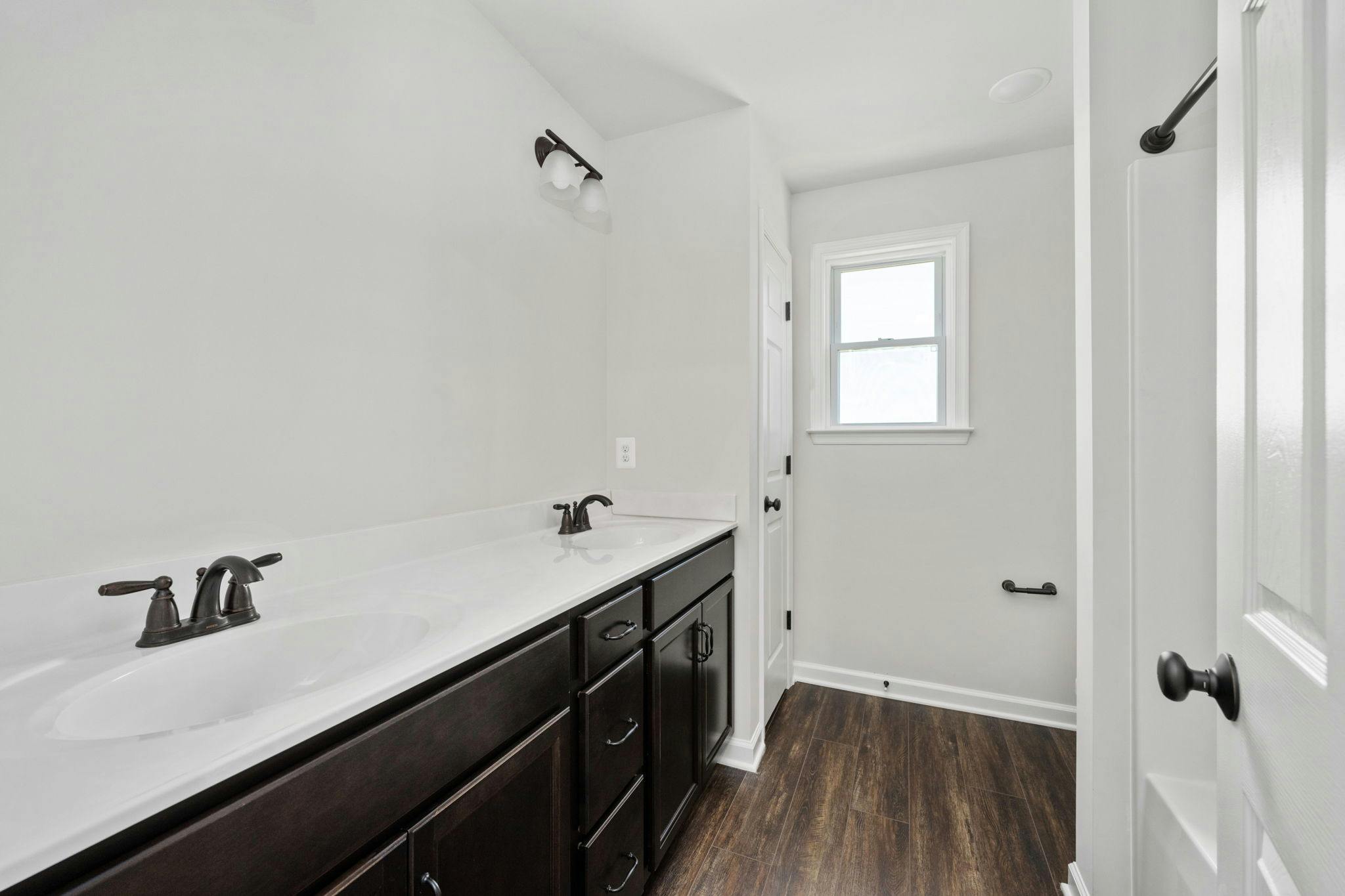 Photo Gallery Image 20