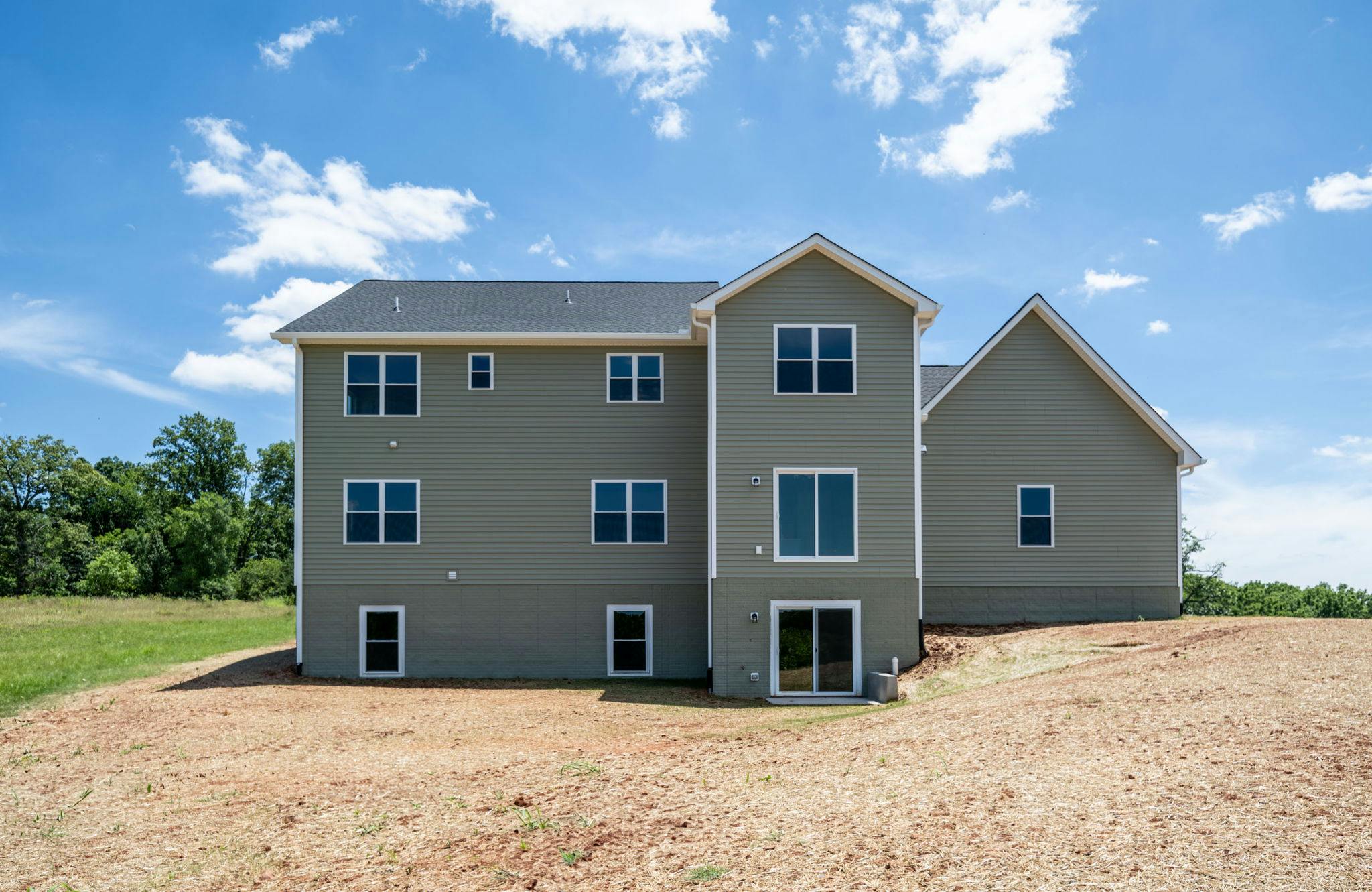 Photo Gallery Image 6