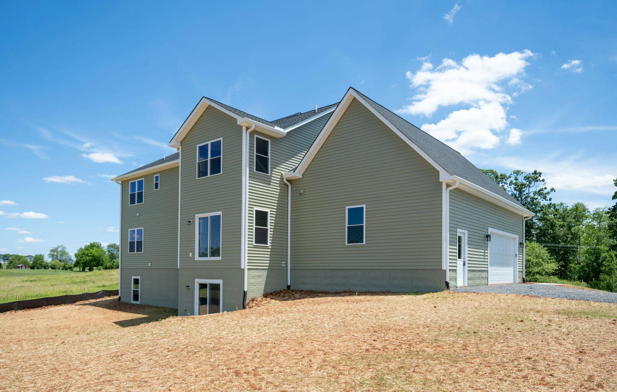 Photo Gallery Image 3