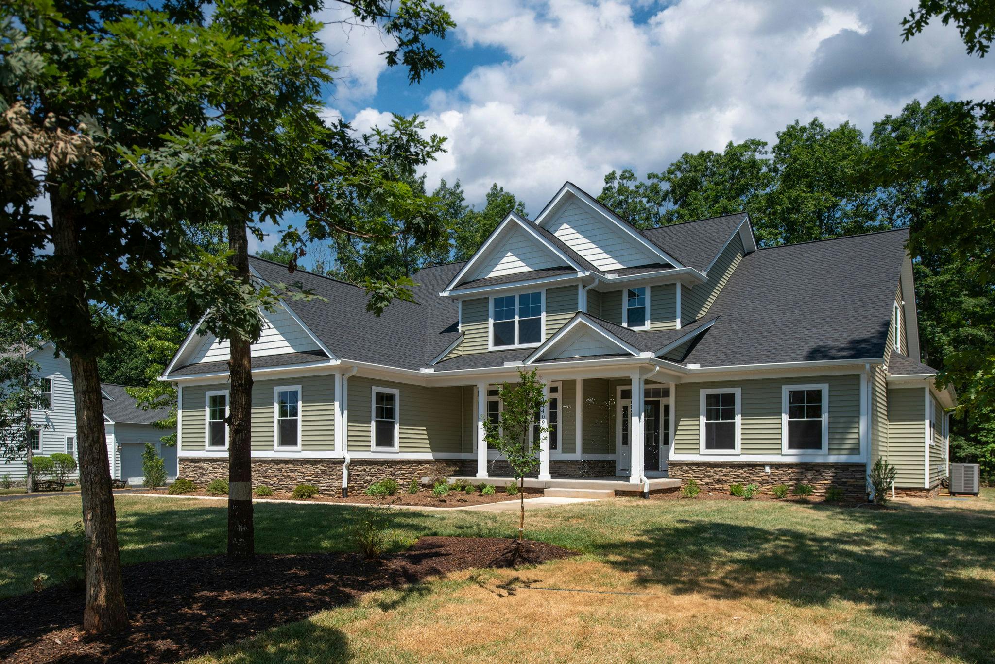 Photo Gallery Image 38