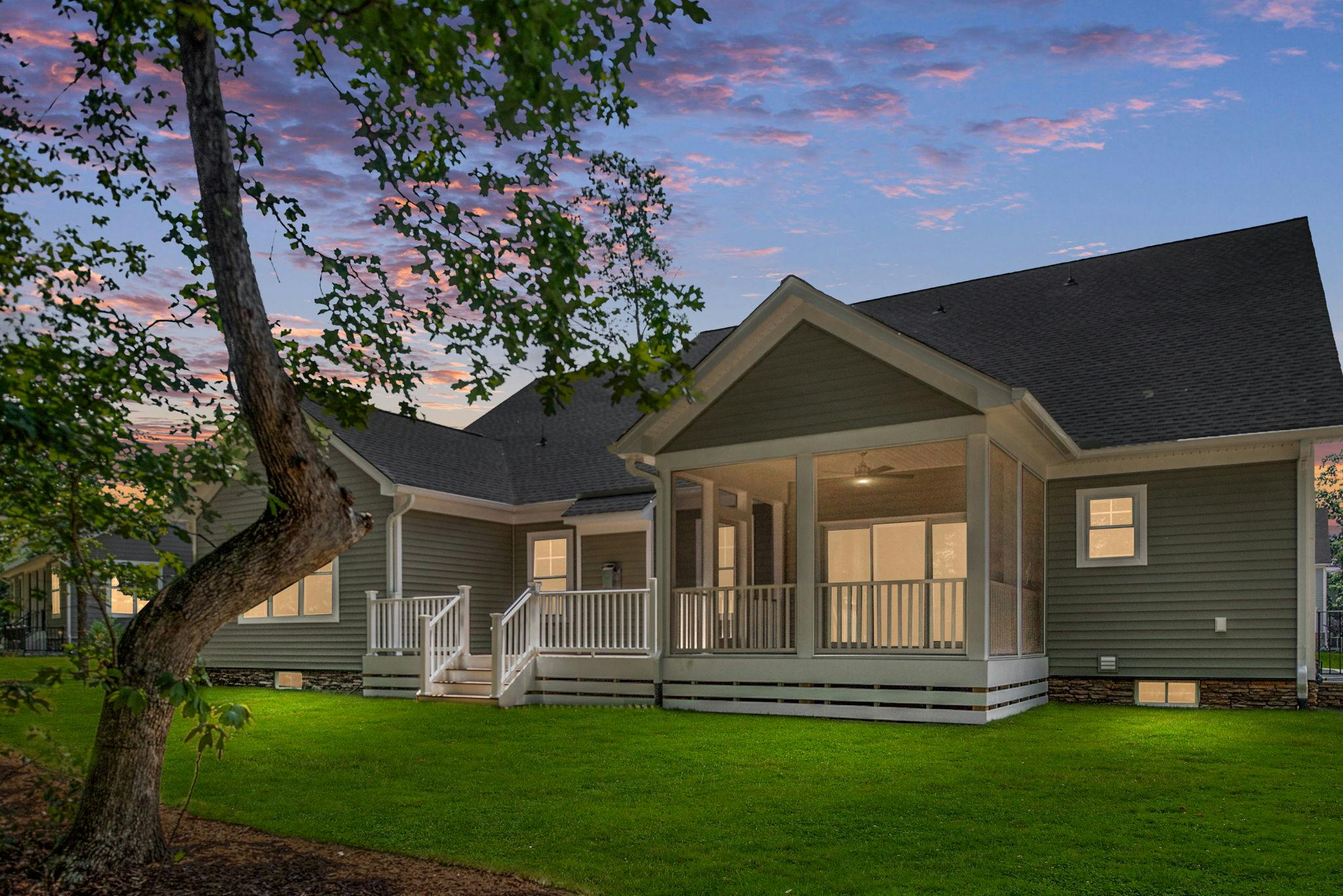 Photo Gallery Image 35