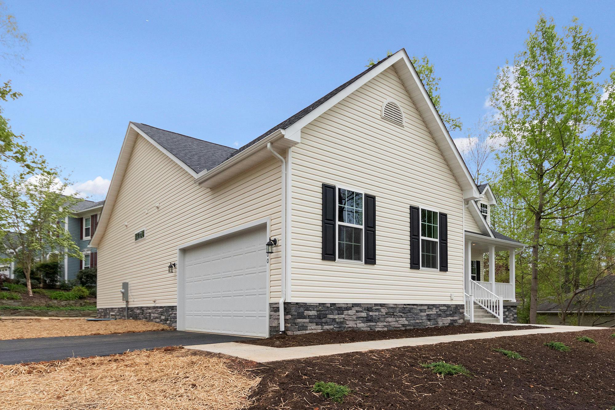 Photo Gallery Image 21