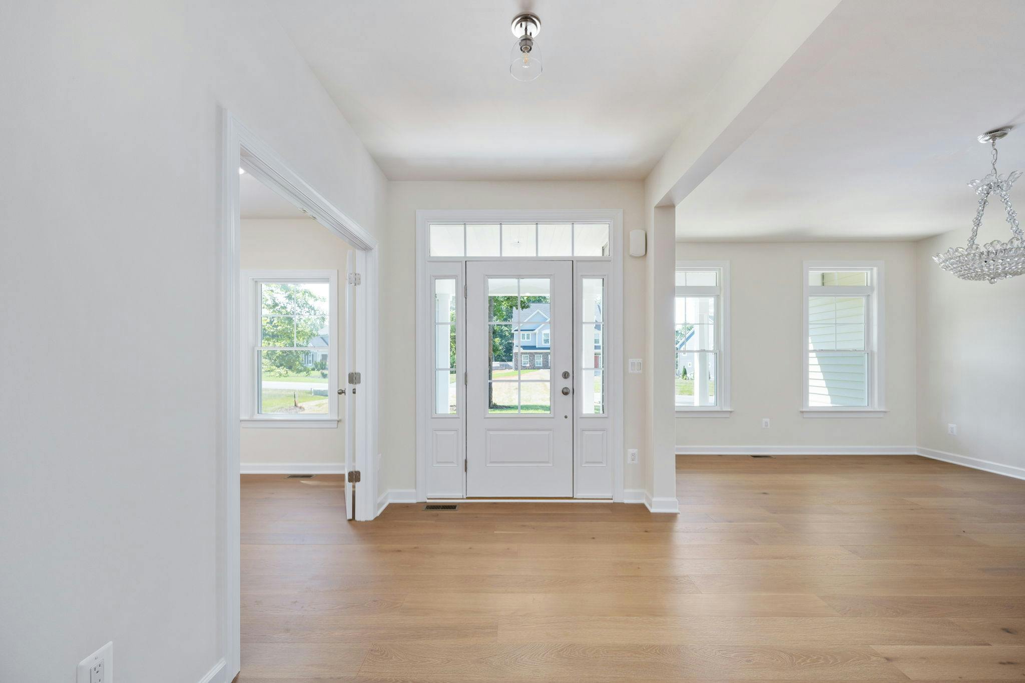 Photo Gallery Image 31