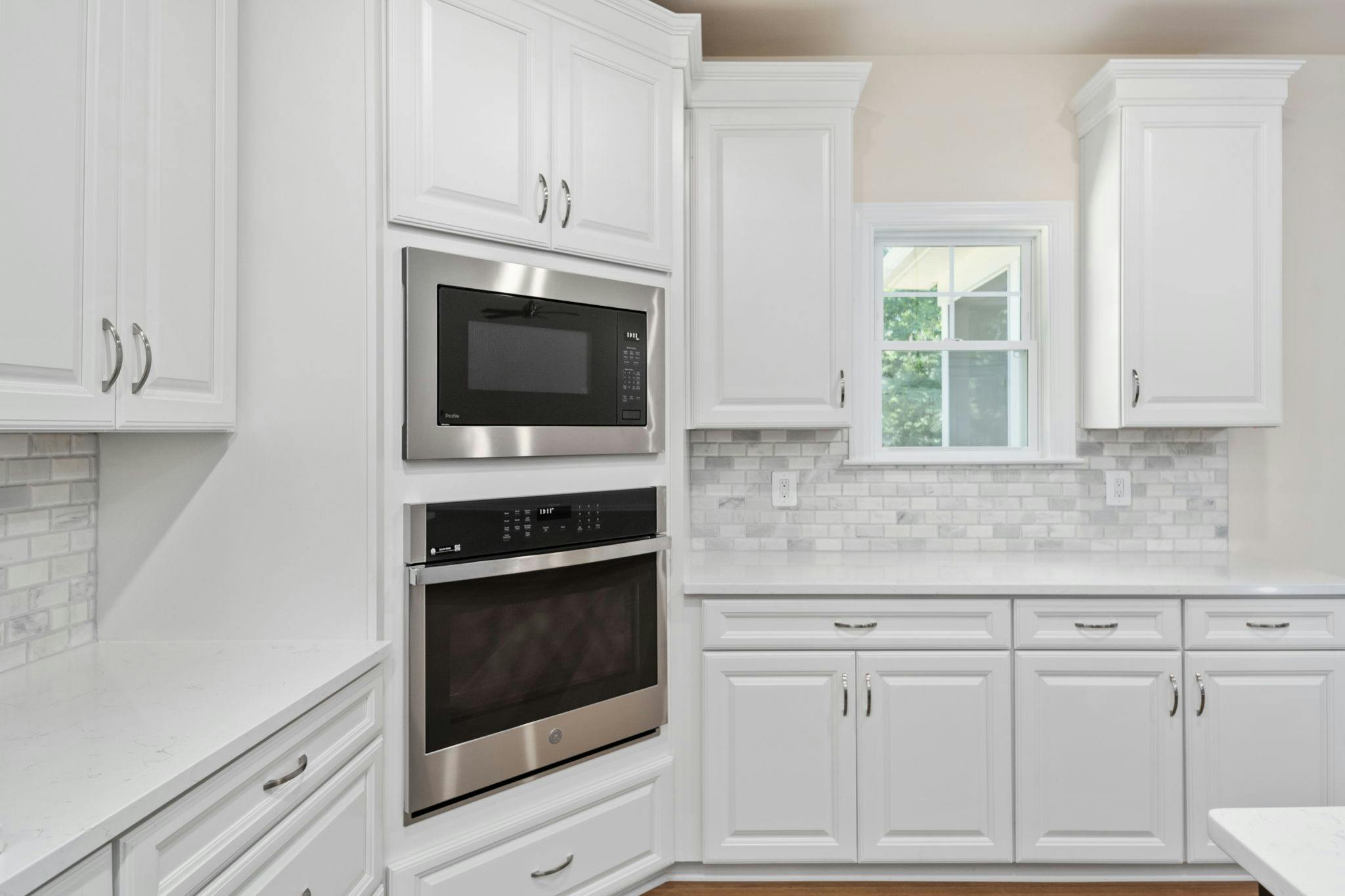 Photo Gallery Image 6