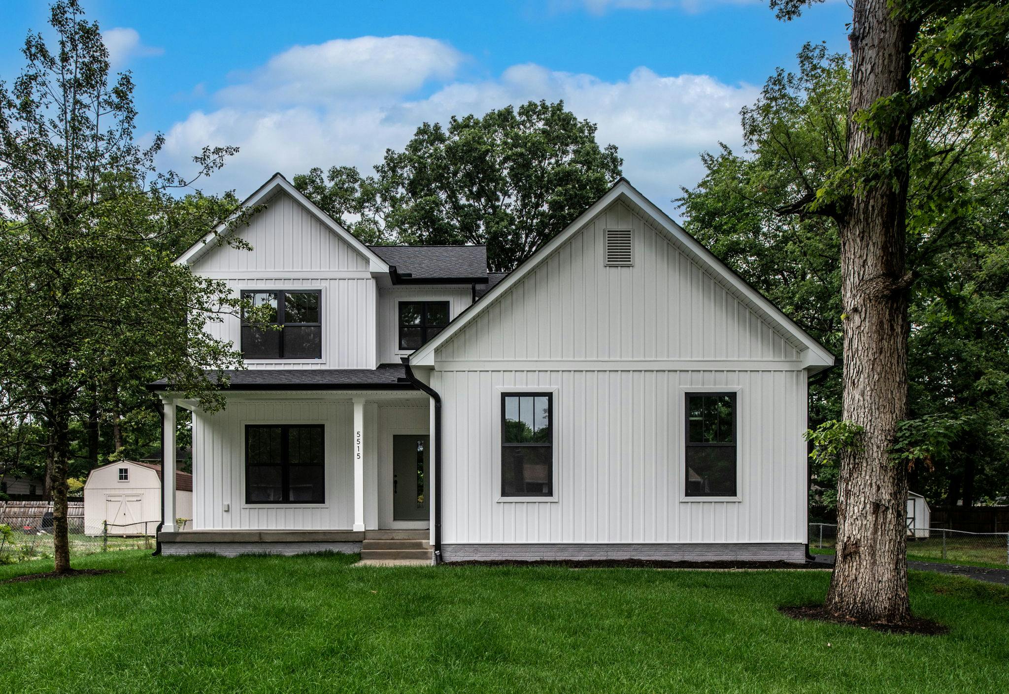 Photo Gallery Image 1