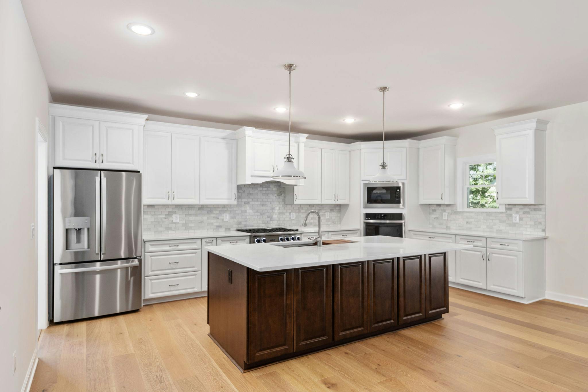 Photo Gallery Image 9