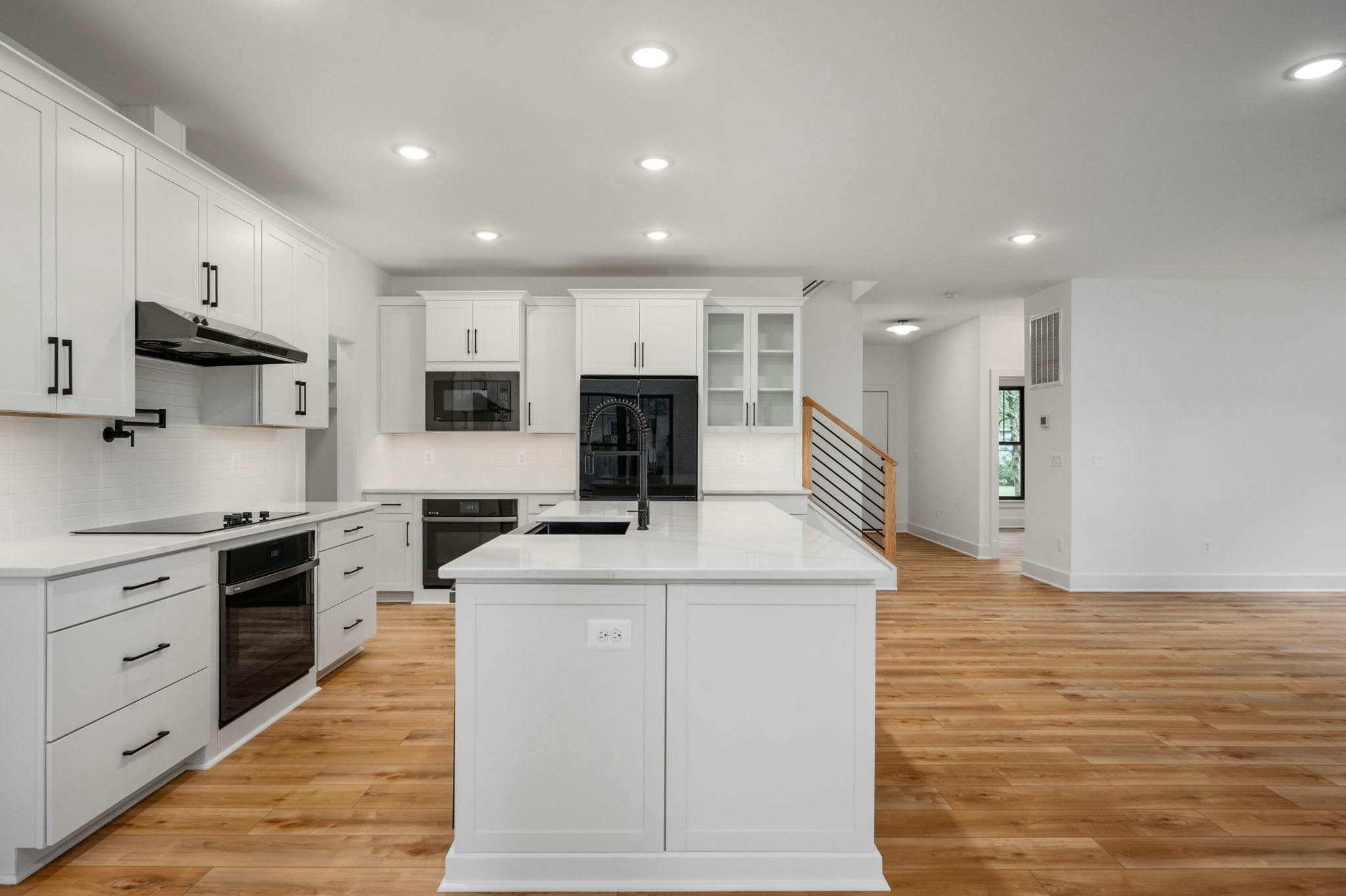 Photo Gallery Image 4