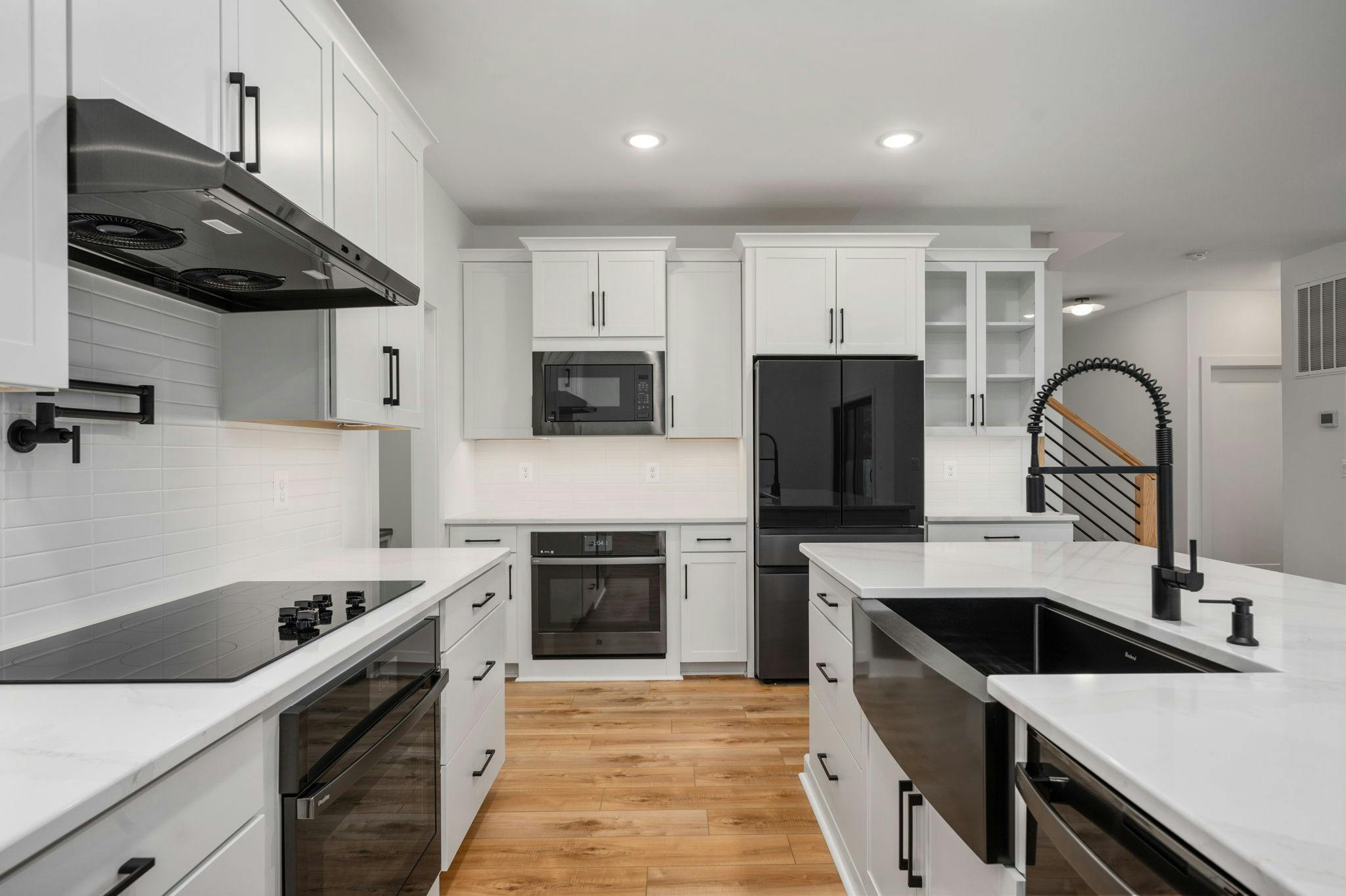 Photo Gallery Image 3