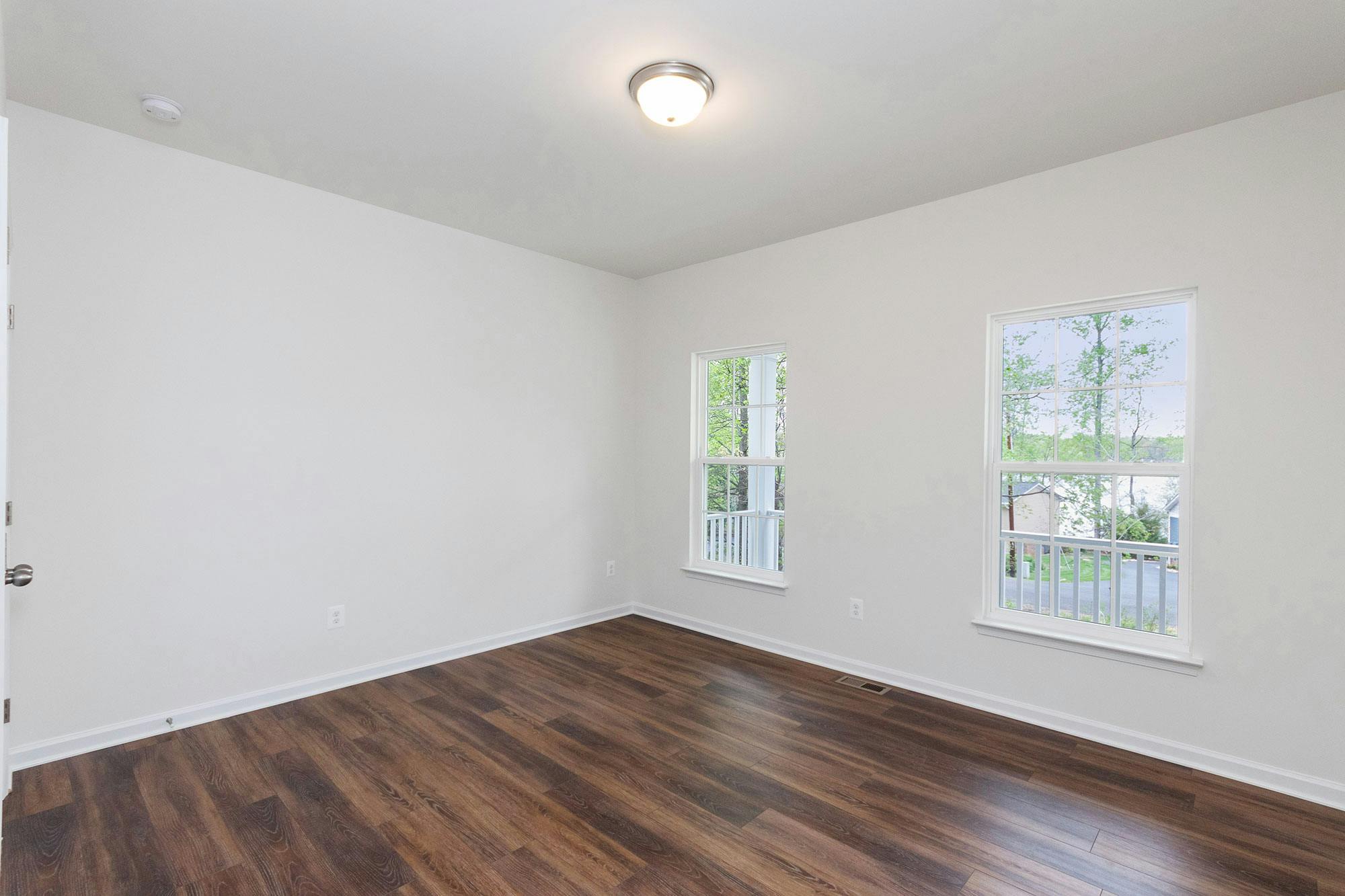 Photo Gallery Image 9