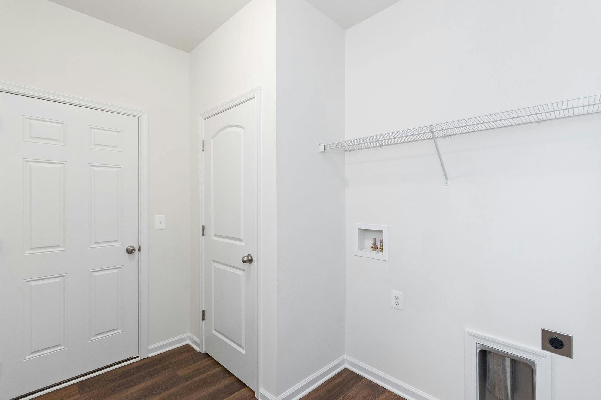 Photo Gallery Image 7