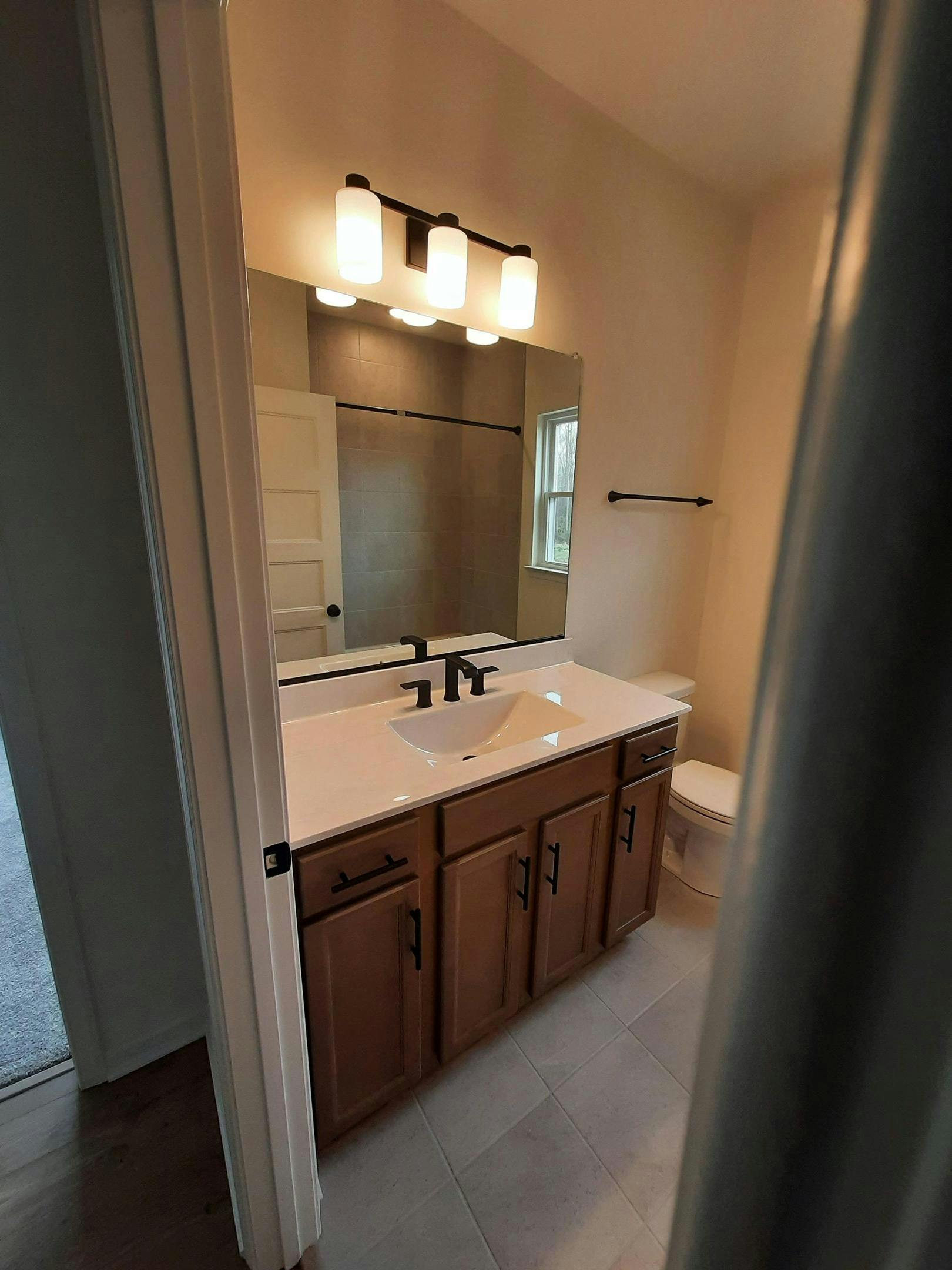 Photo Gallery Image 13