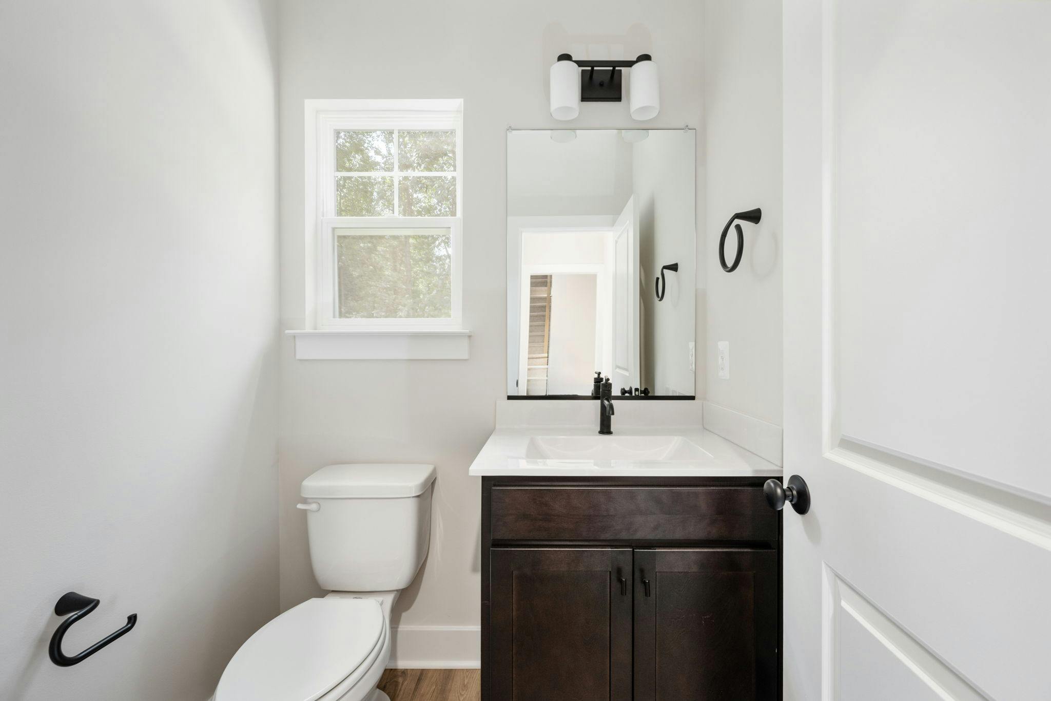 Photo Gallery Image 52