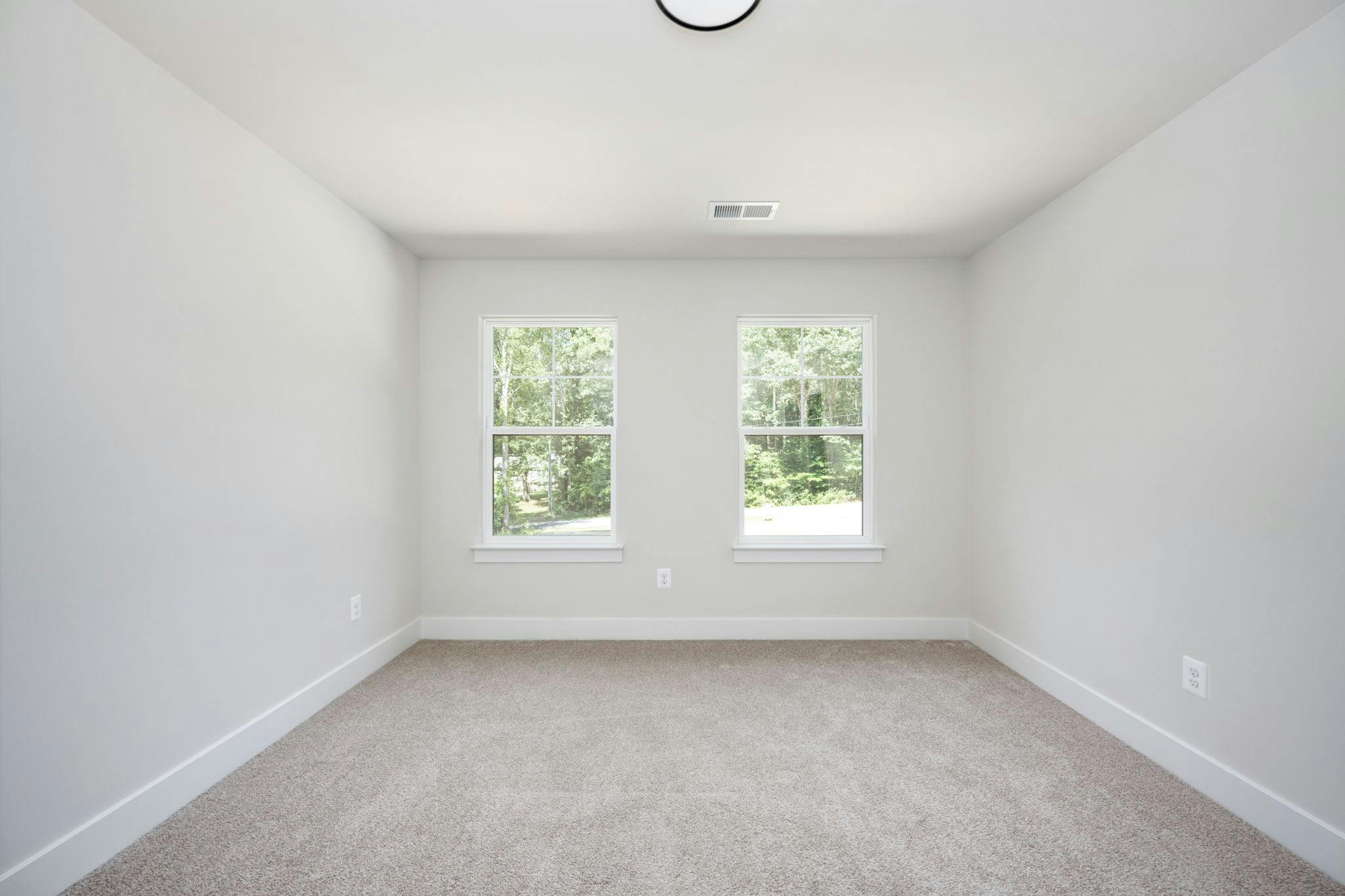 Photo Gallery Image 21