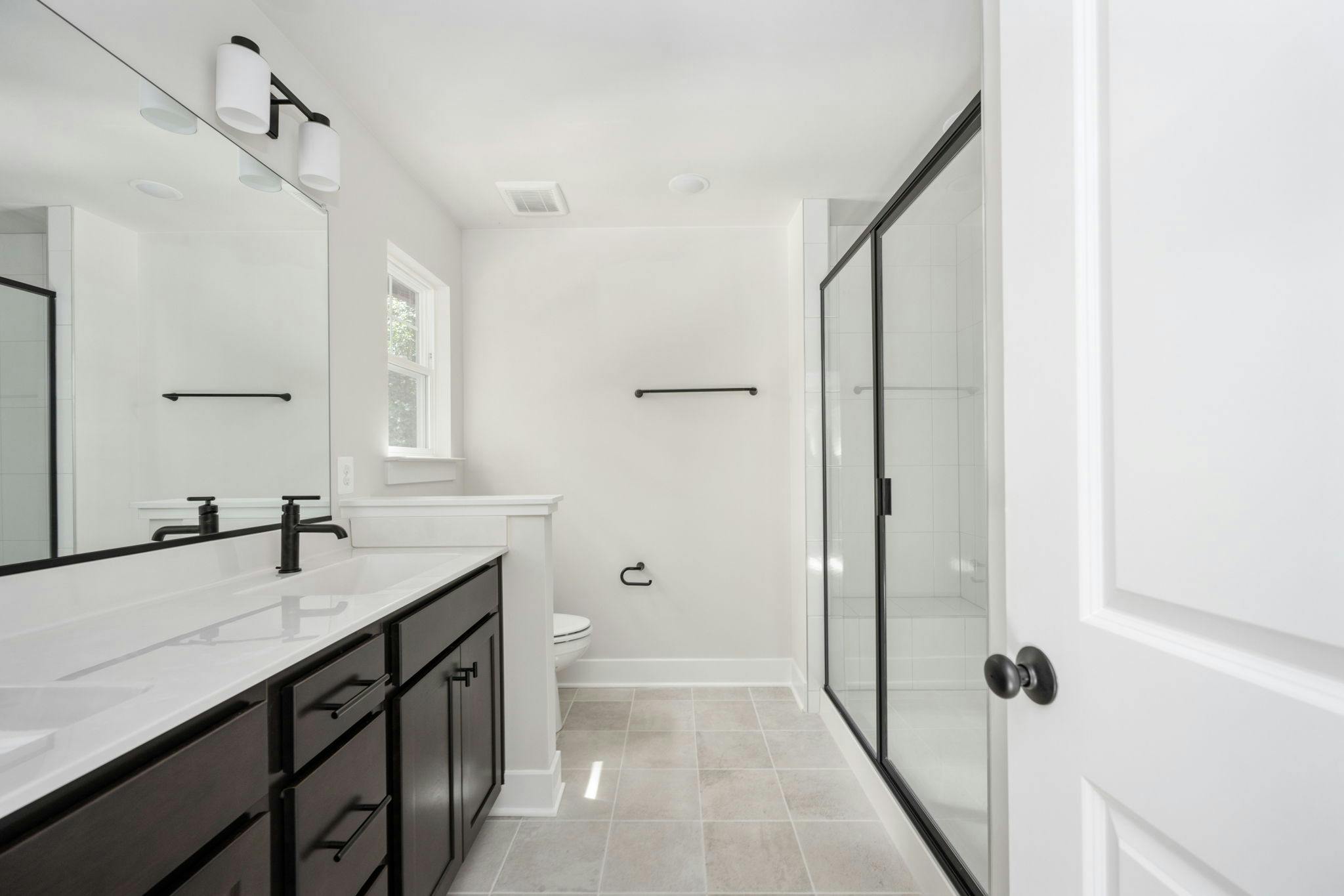 Photo Gallery Image 14