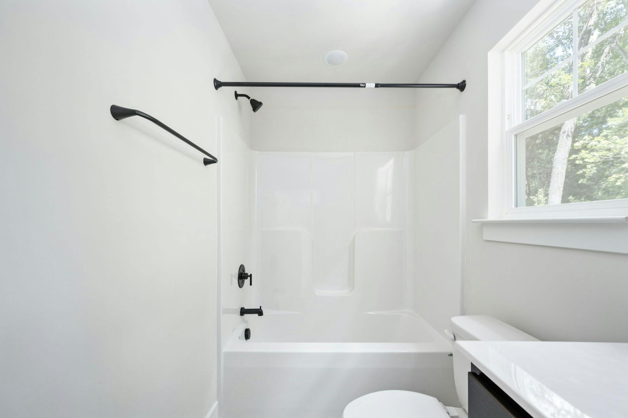 Photo Gallery Image 6