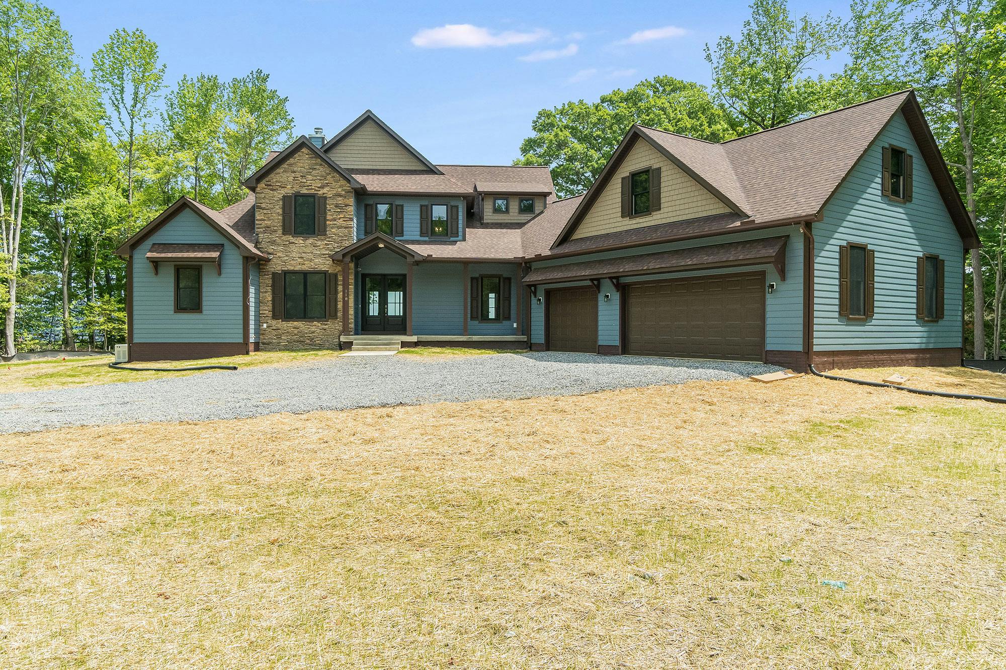 Photo Gallery Image 29