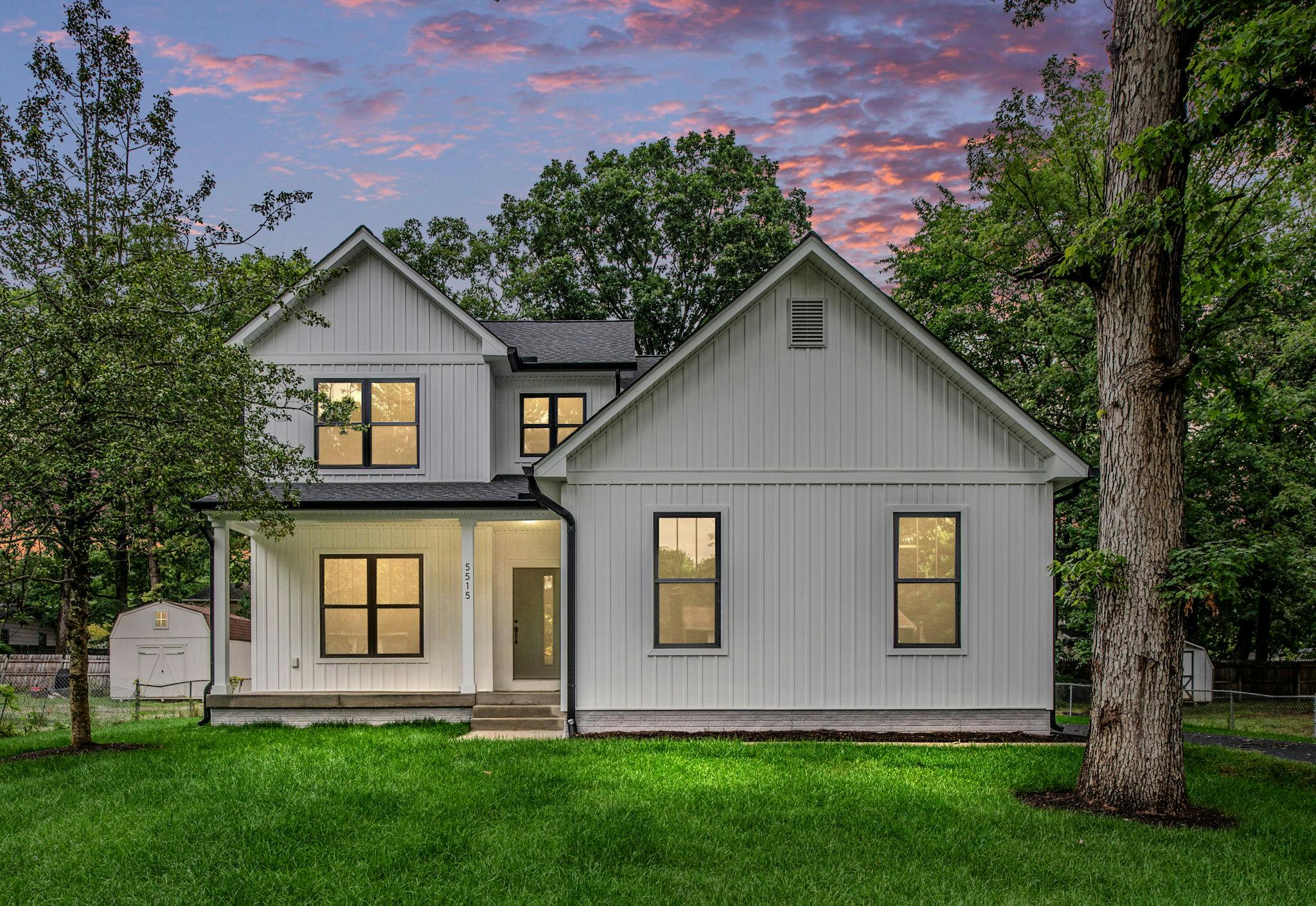 Photo Gallery Image 21