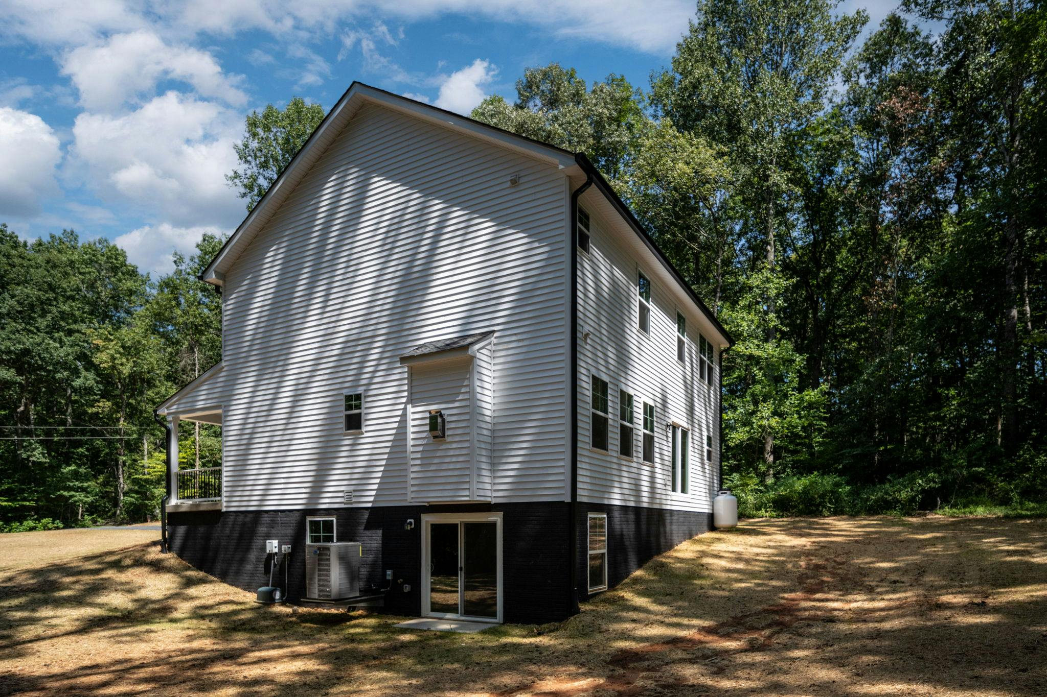 Photo Gallery Image 14