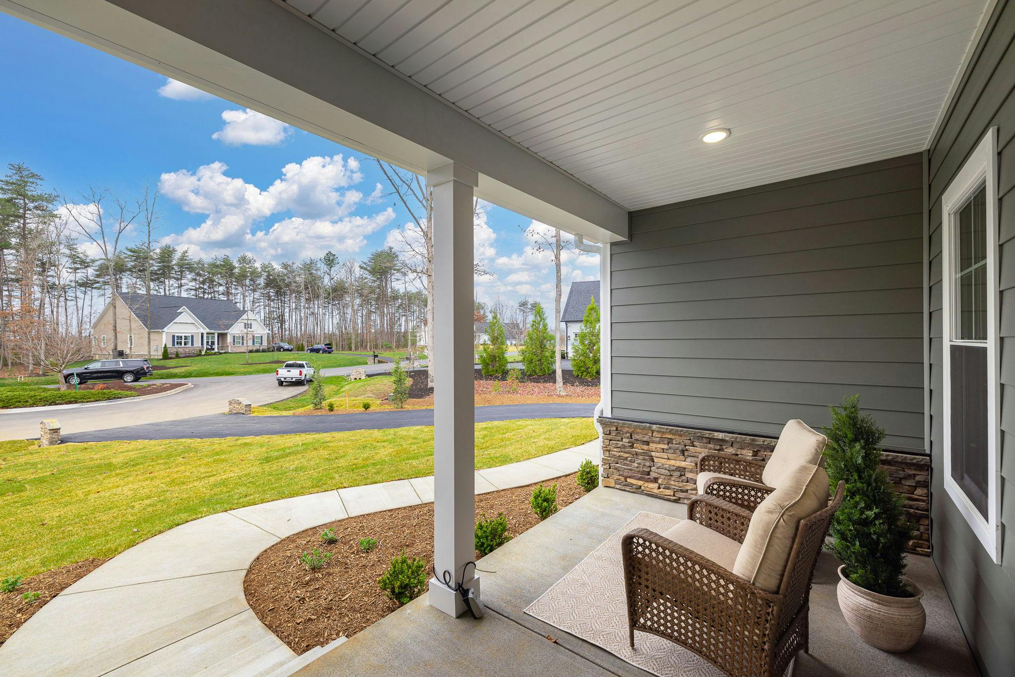 Photo Gallery Image 6