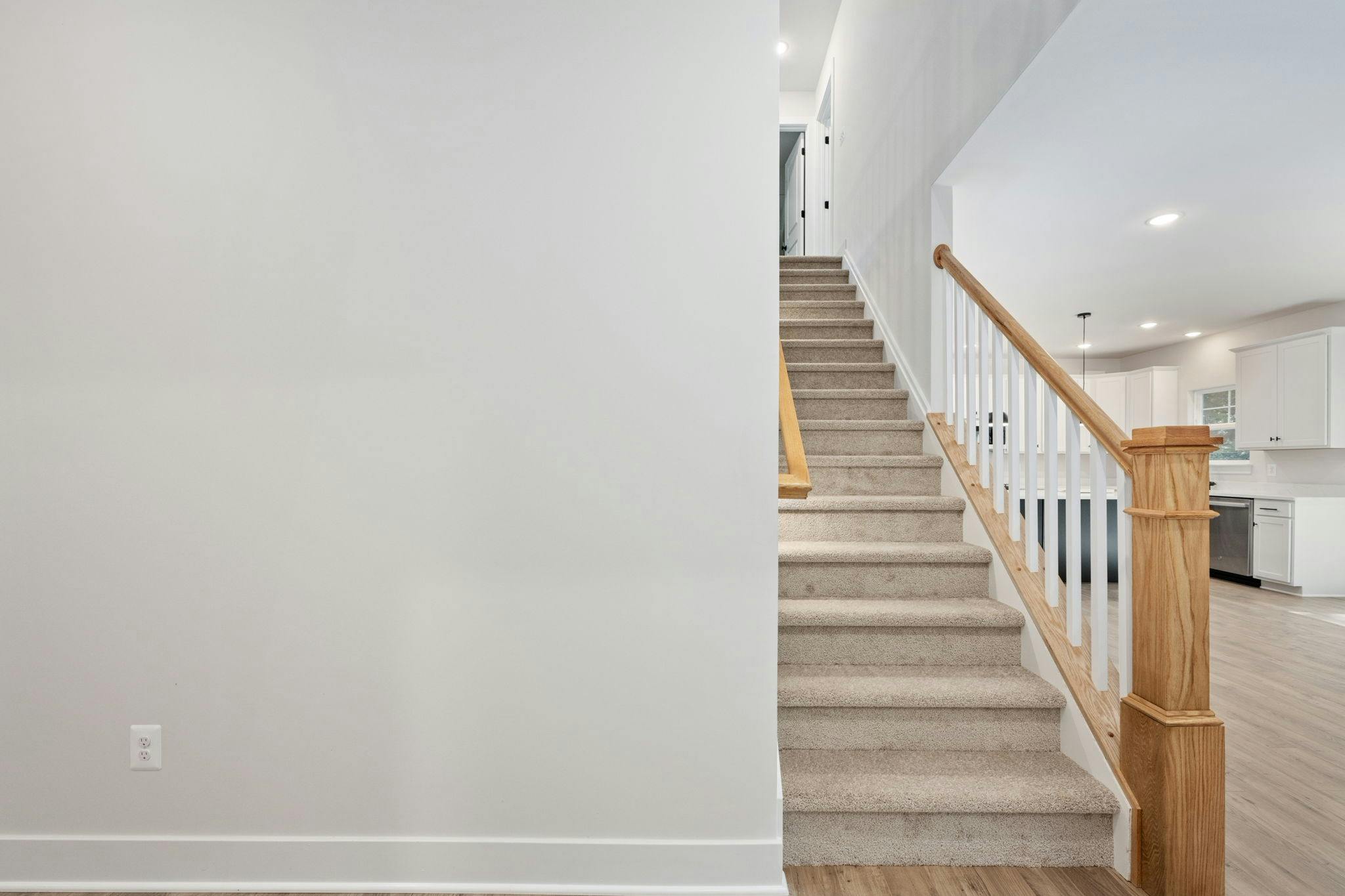 Photo Gallery Image 28