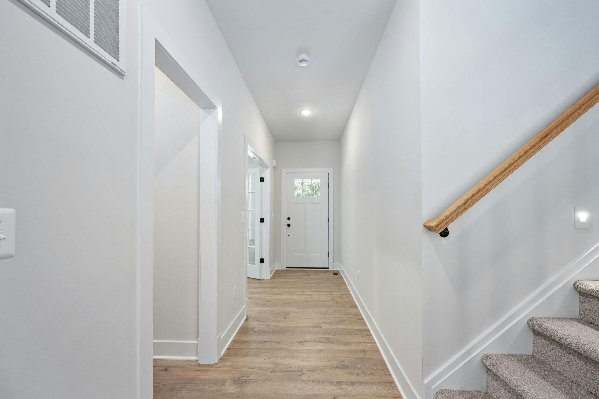 Photo Gallery Image 21